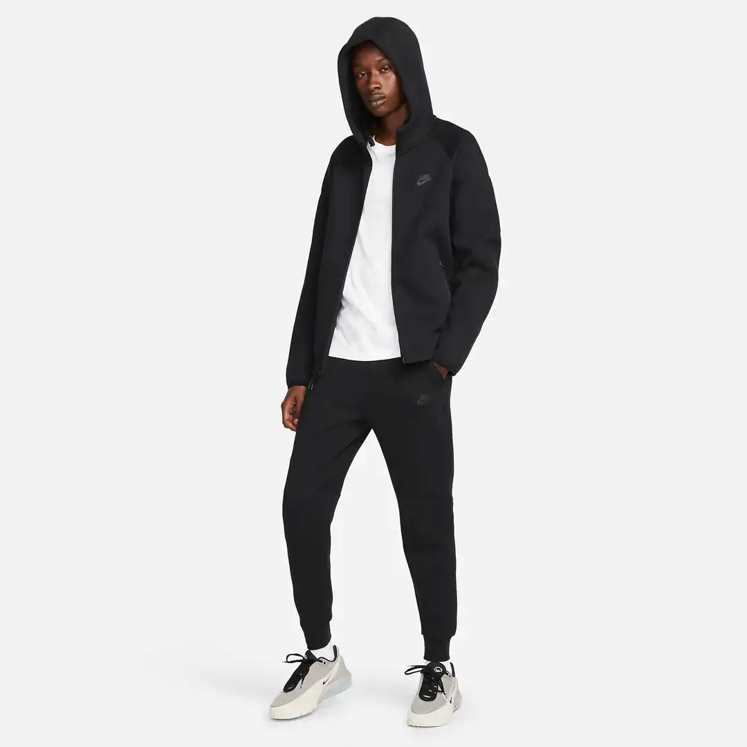 NIKE Tech Fleece 2024 Windrunner Tracksuit Black Jogger