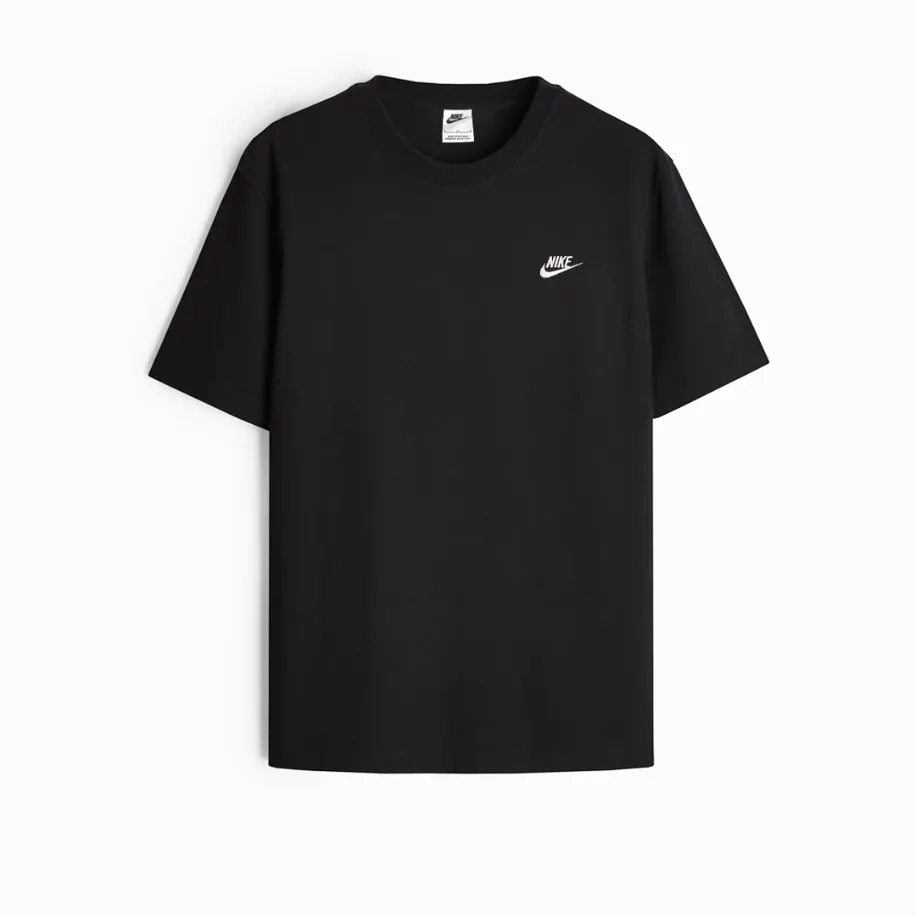 Nike Sportswear Club Black T-Shirt