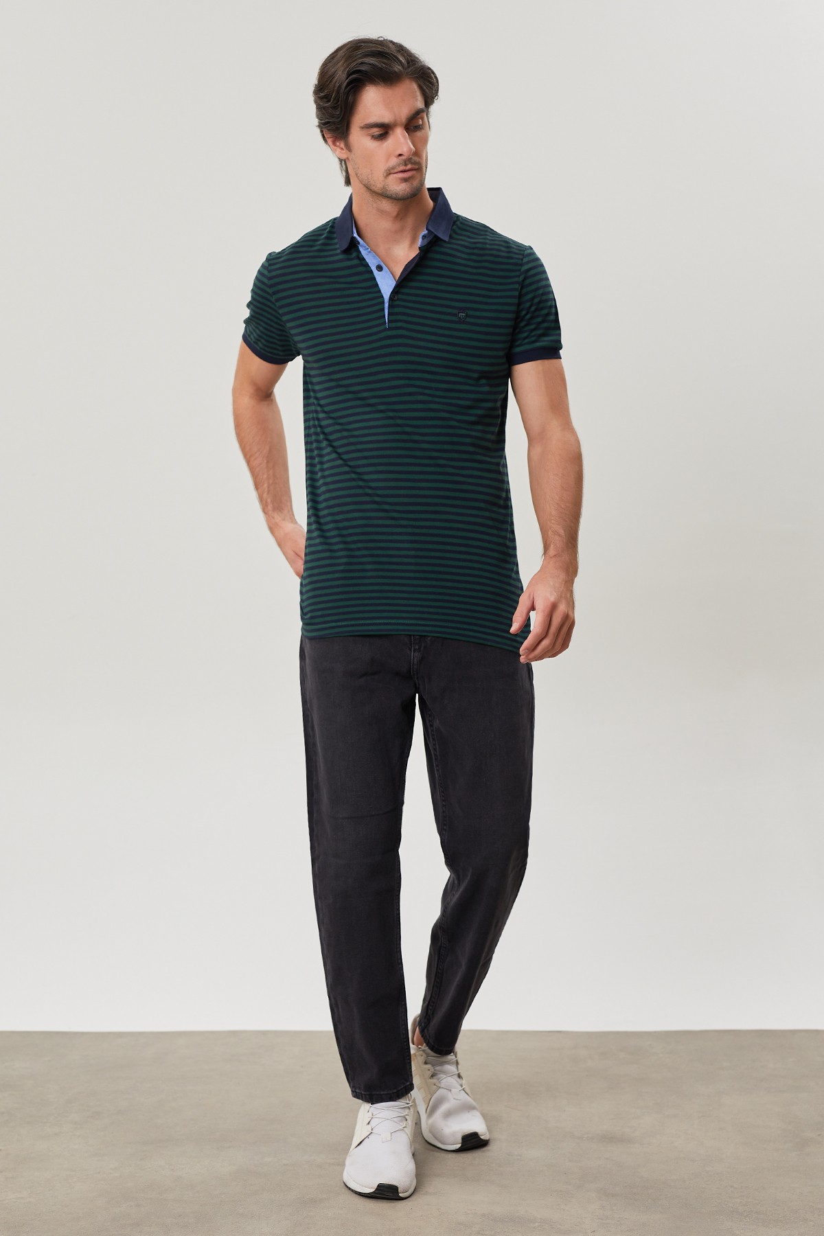 Classics Pattern Polo NeckStriped T-Shirt