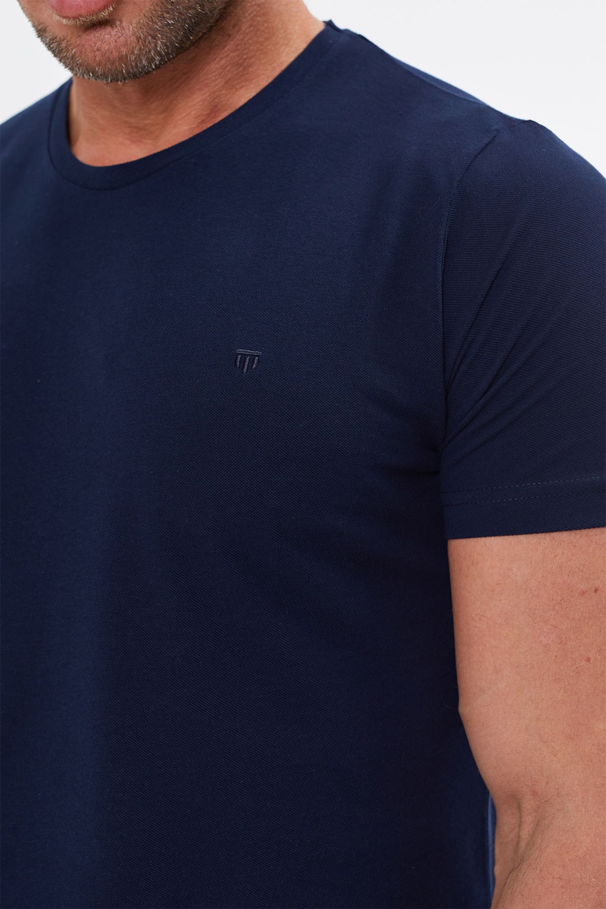 Regular Fit Crew Neck %100 Cotton Short Sleeves Basic  T-Shirt
