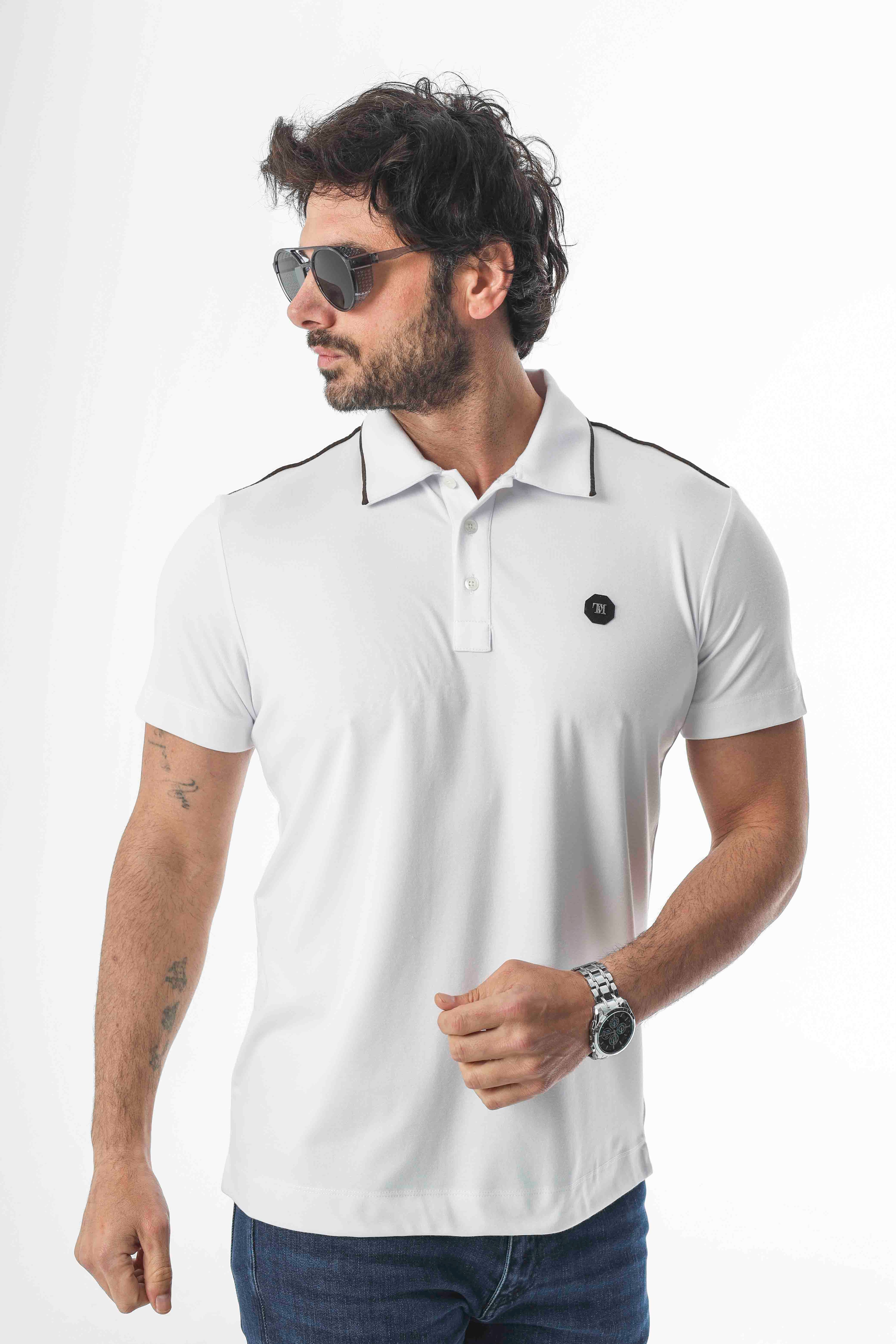 Polo Yaka Omzu Çizgili Armalı Düğmeli T-Shirt-6275