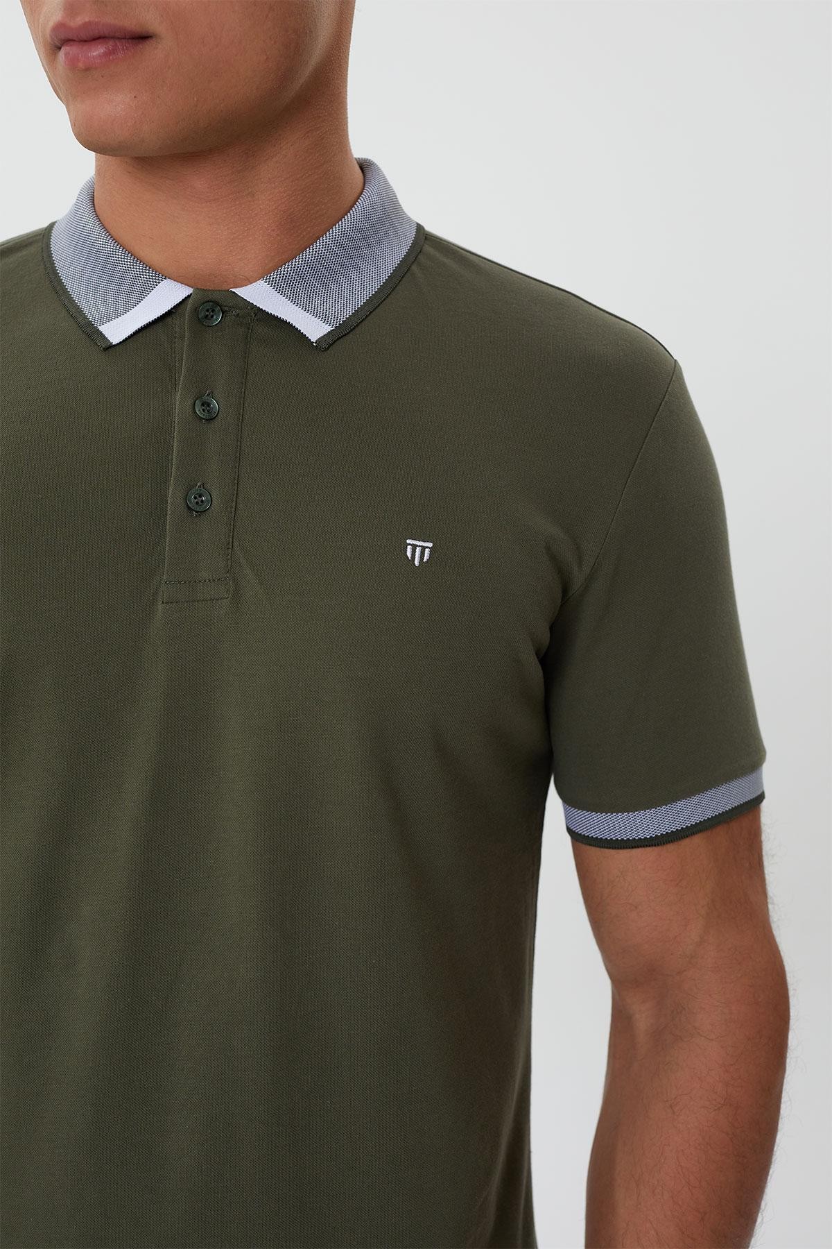 Regular Fit Polo Yaka Düğme Detaylı Erkek T-Shirt