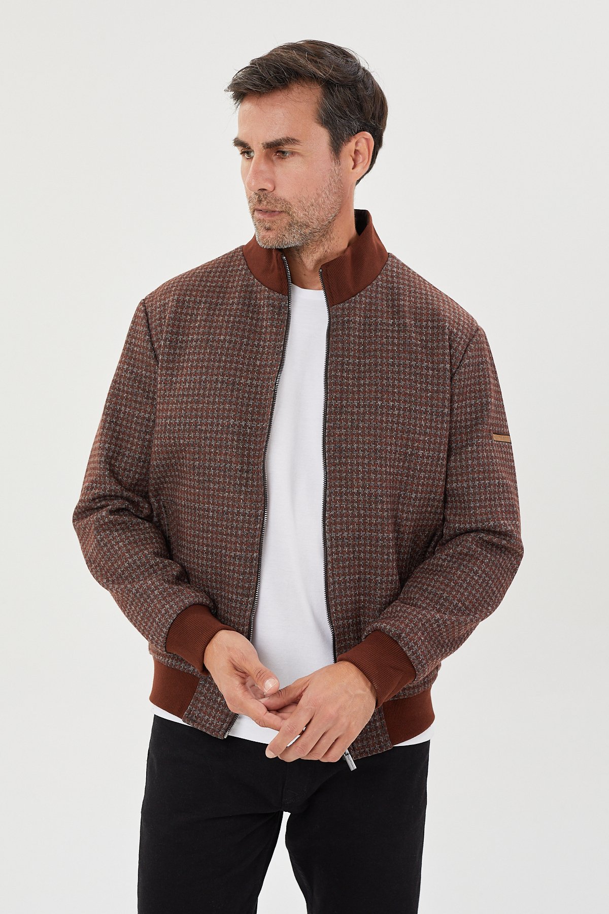 Luxury Patterned High Neck Coat- 8092