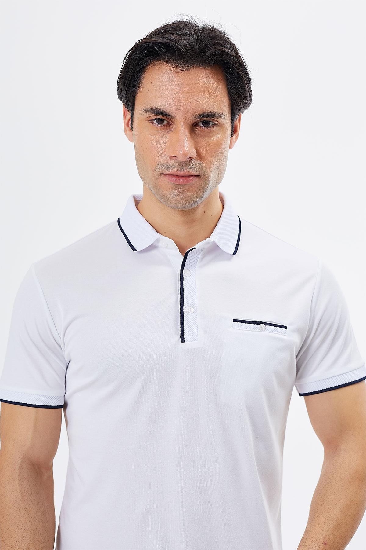 Polo Yaka Regular Fit Cepli Erkek Düğme Detaylı T-Shirt