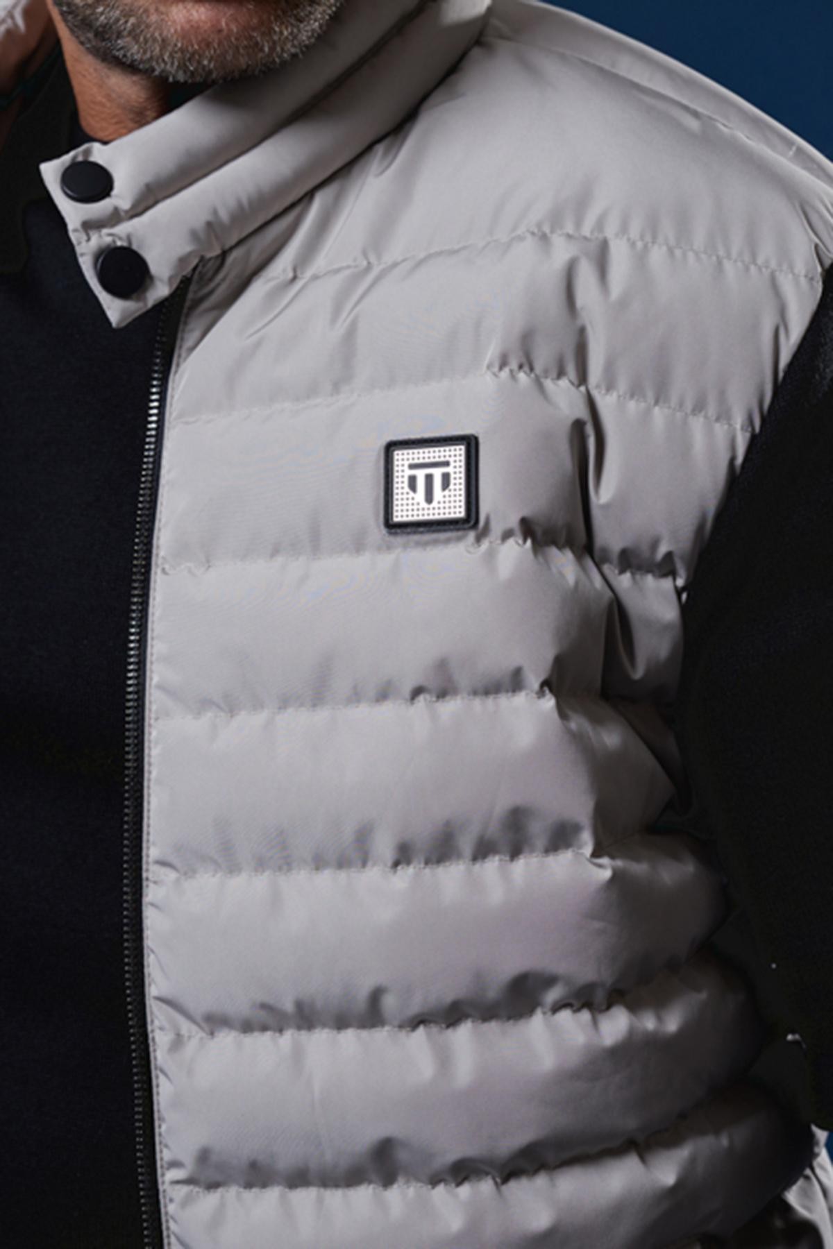 Classics Pattern High Neck Cep Detailed Coat