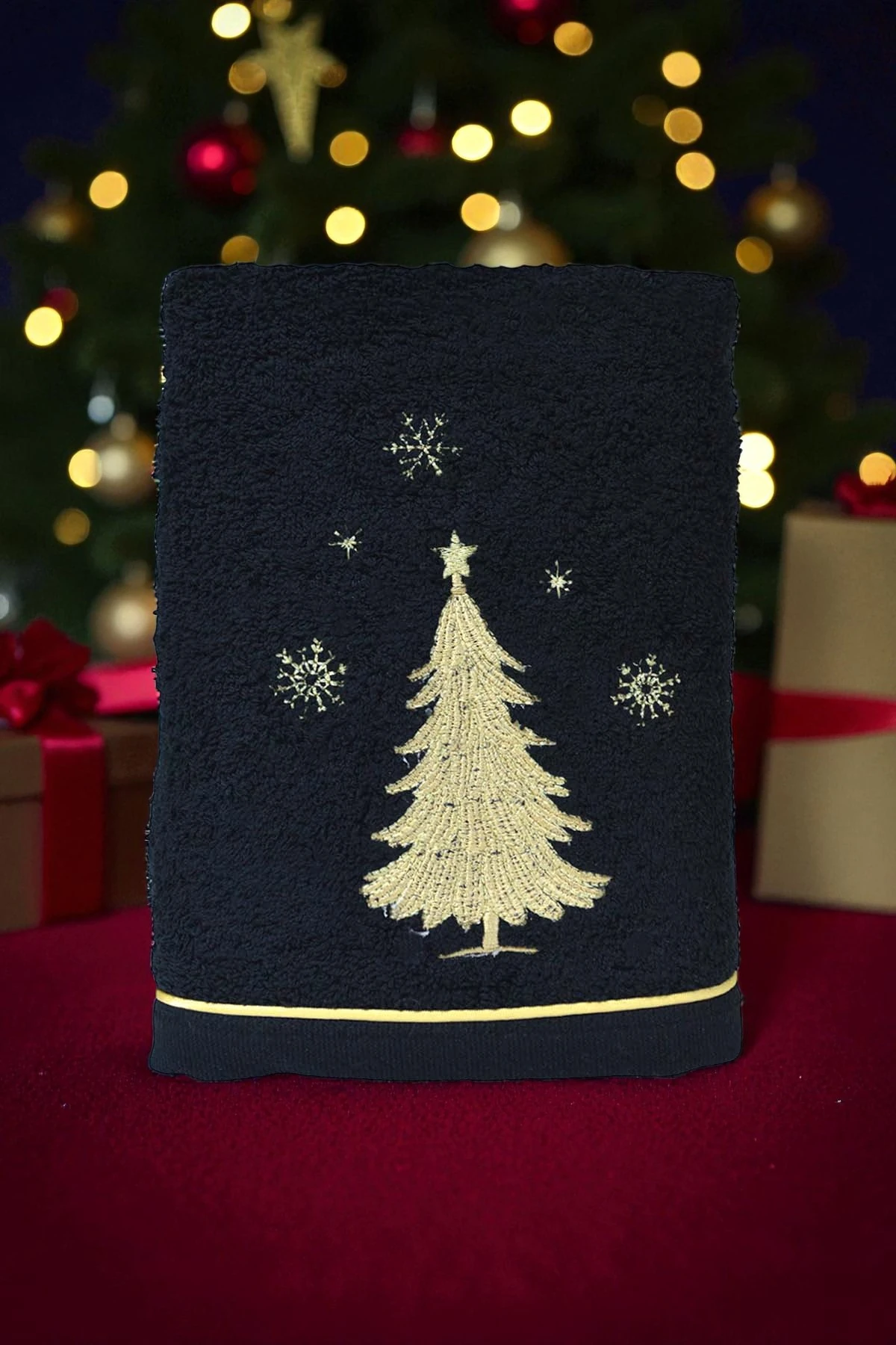 Yılbaşı Ağacı Desenli 50x90cm El ve Yüz Havlusu