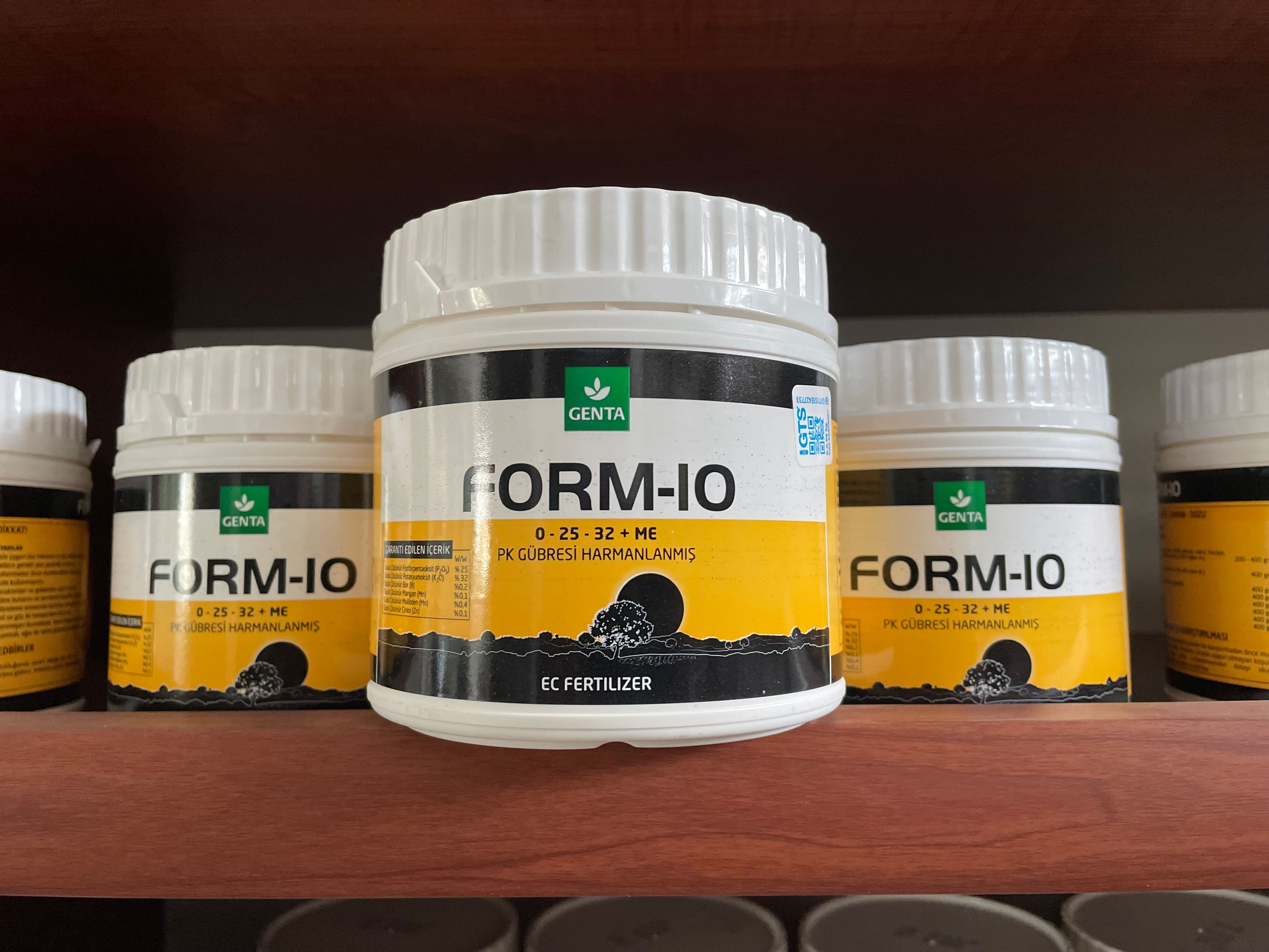 Çiçek Tutturucu Gübre Form-10 (400 gr)