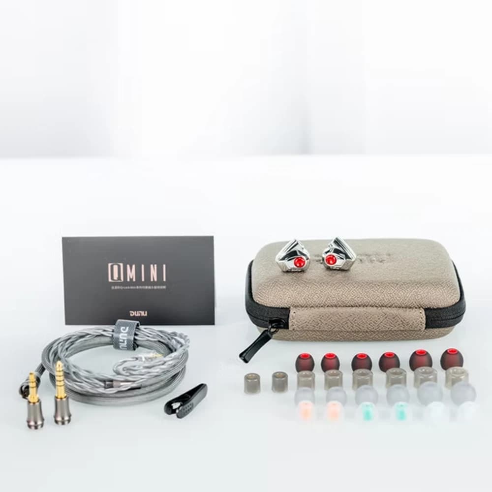 DUNU Titan S2 Package Content