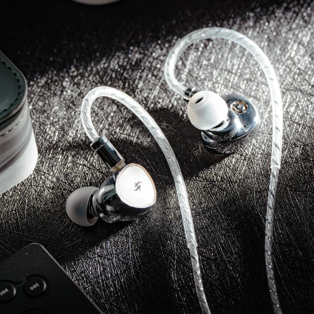 1DD + 1PR Acoustic Architecture