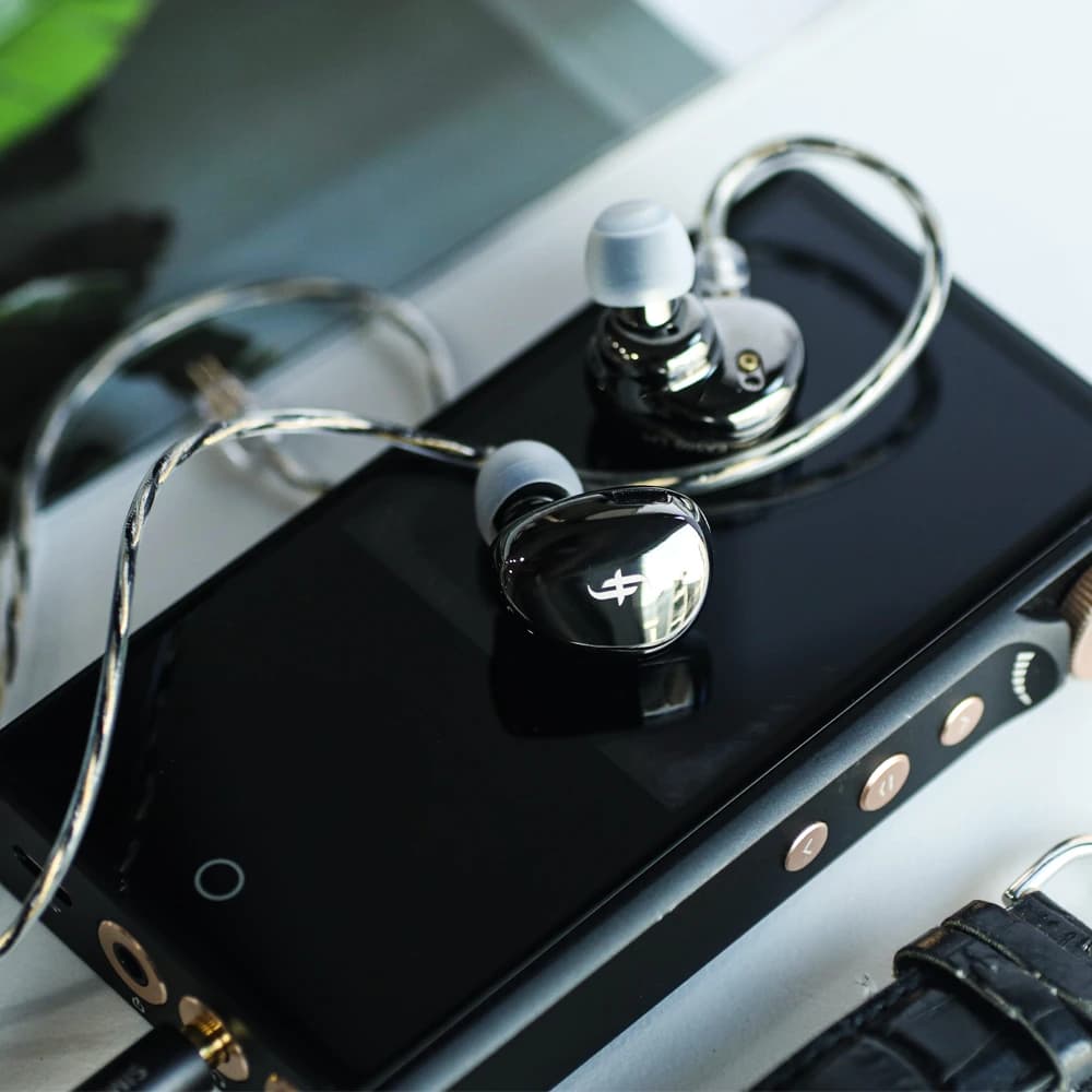 SIMGOT EA500 LM Specs