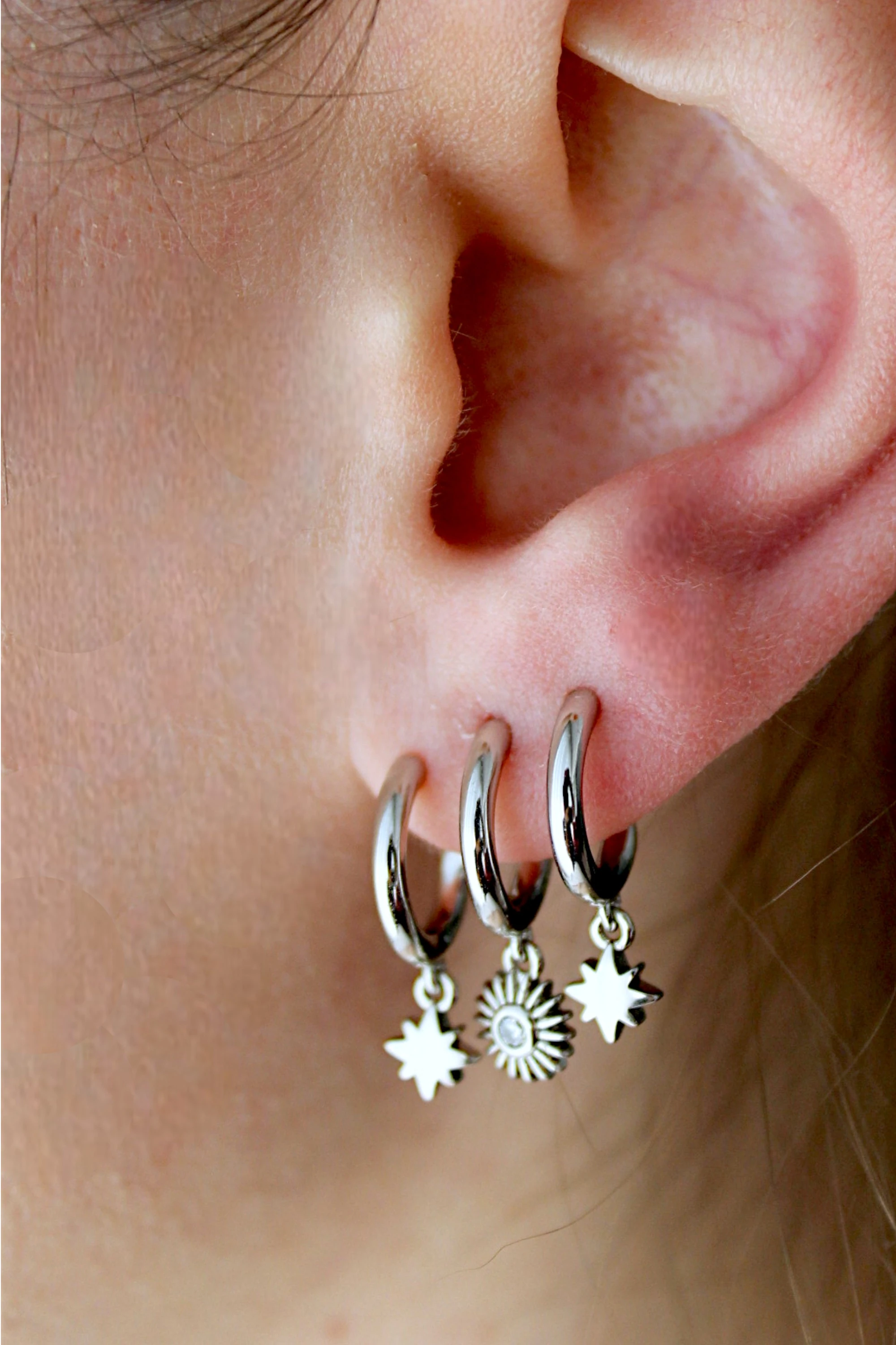 VIP Çelik Üçlü Görünümlü Zirkon Taşlı Güneş Model Küpe