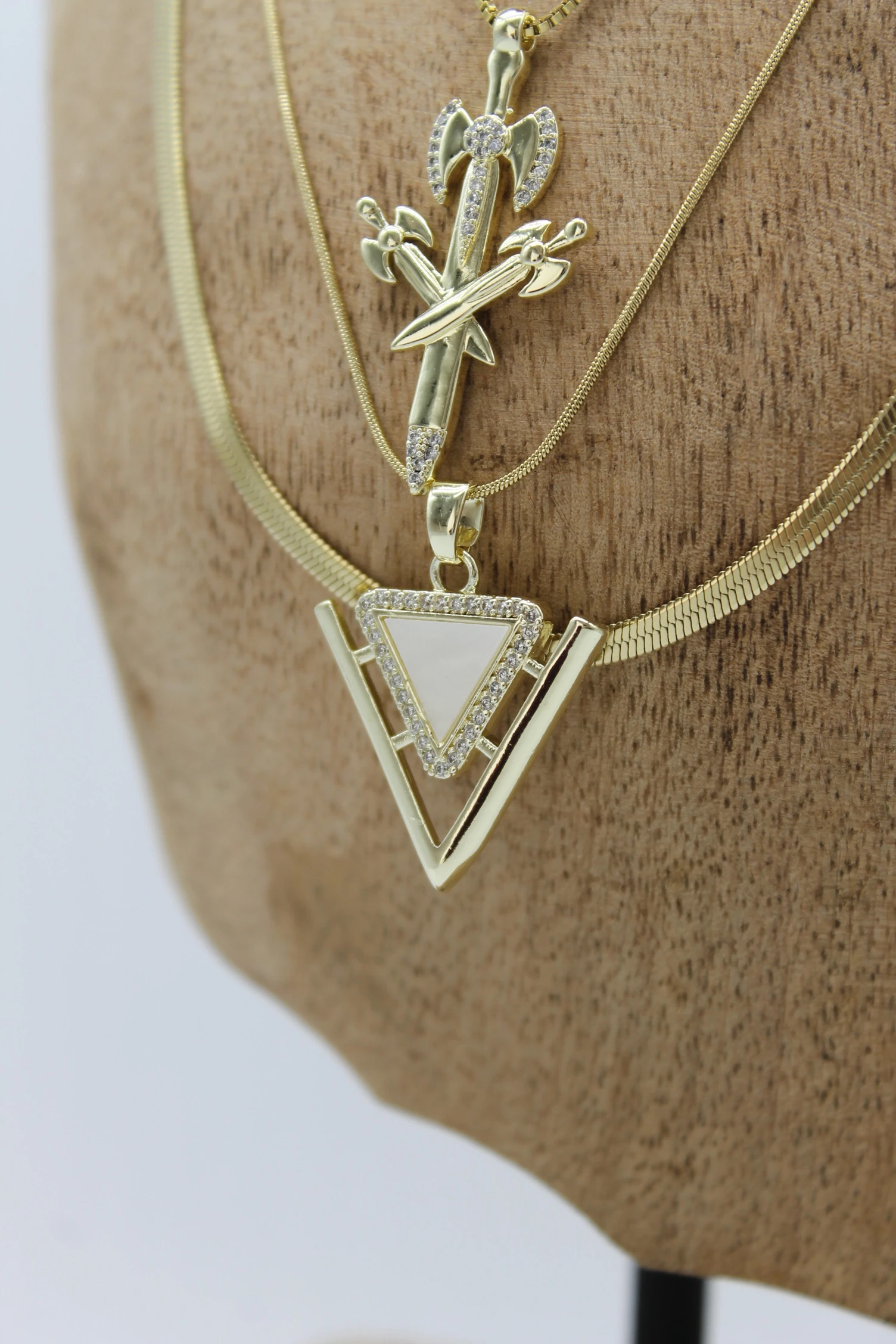 VIP Çelik İtalyan Ezme Balta ve Sedefli Kalkan Model 4’lü Kombin Kolye