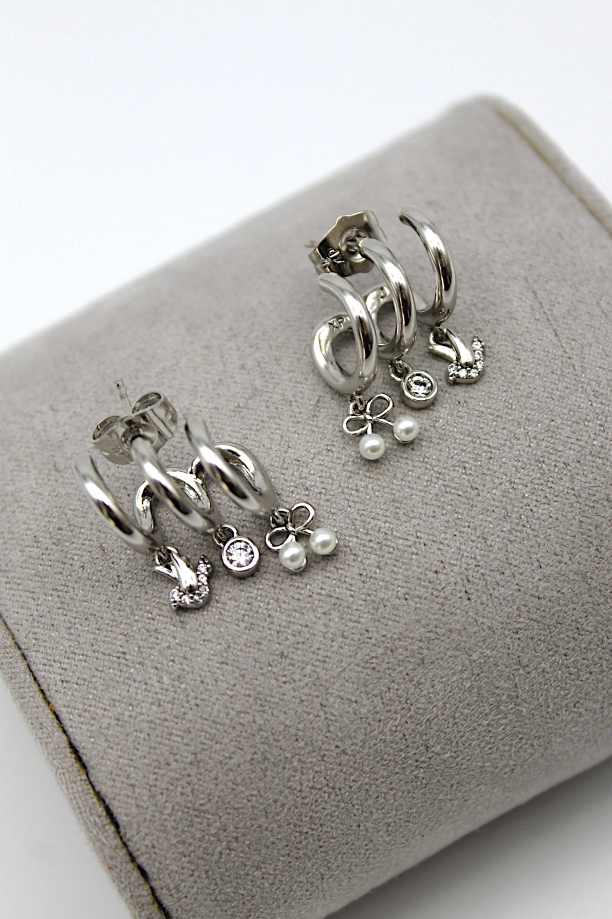 VIP Çelik Üçlü Görünümlü Zirkon Taşlı Kuş ve Kiraz Model Küpe