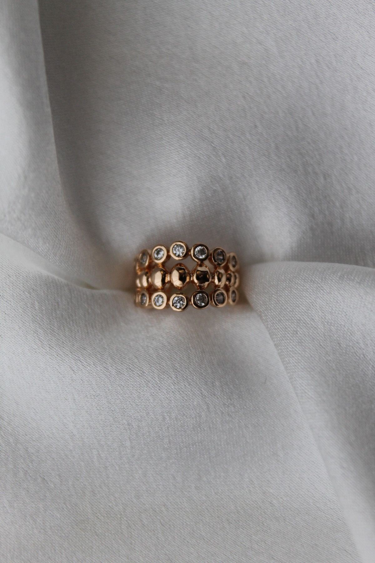 VIP Çelik Zirkon Taşlı Tohum Model Earcuff / Kıkırdak (sıkıştırılabilir) Küpe