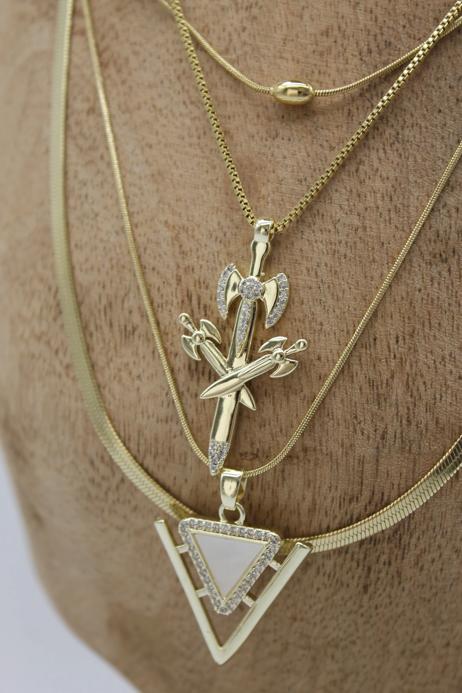 VIP Çelik İtalyan Ezme Balta ve Sedefli Kalkan Model 4’lü Kombin Kolye