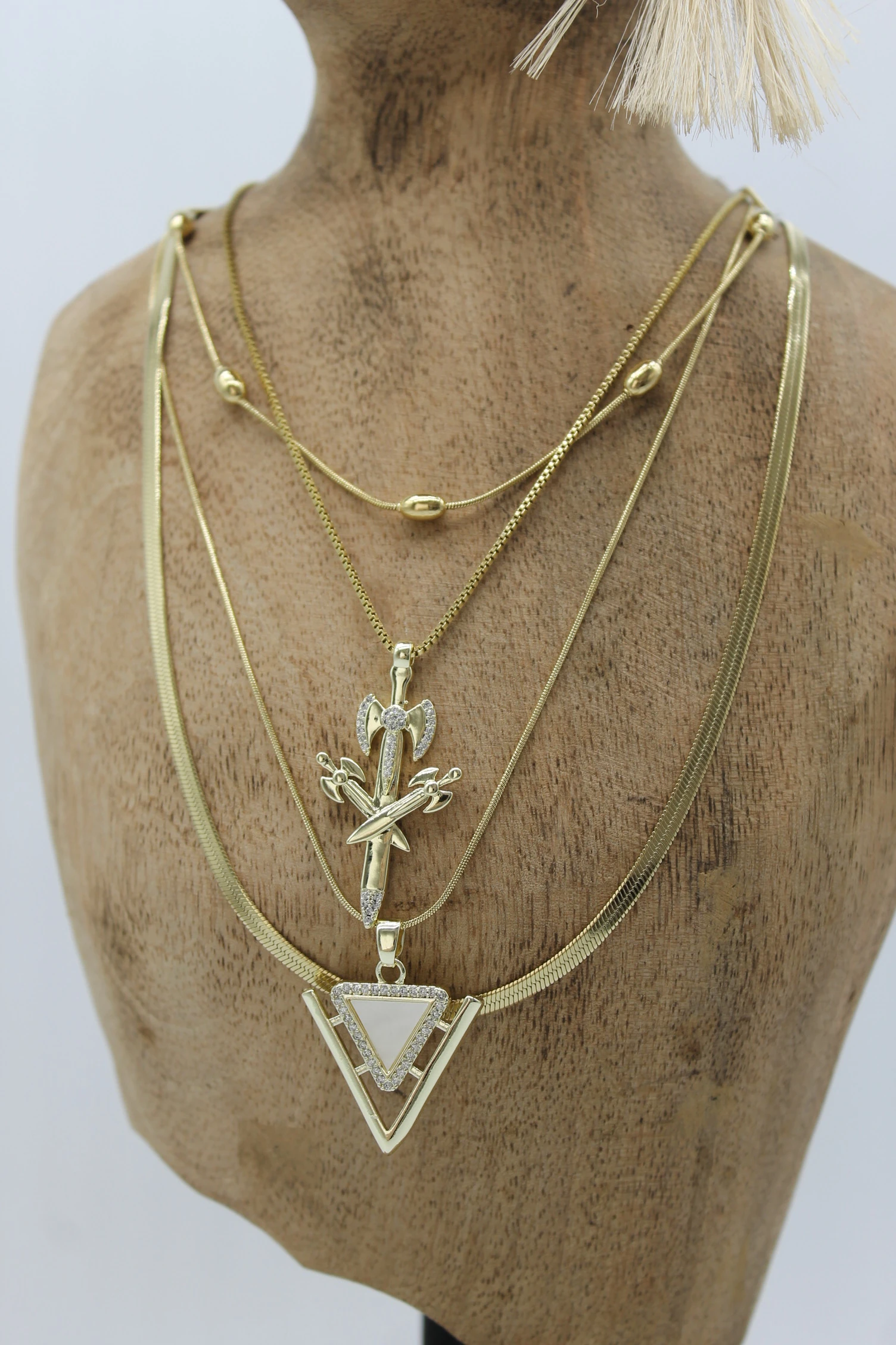 VIP Çelik İtalyan Ezme Balta ve Sedefli Kalkan Model 4’lü Kombin Kolye