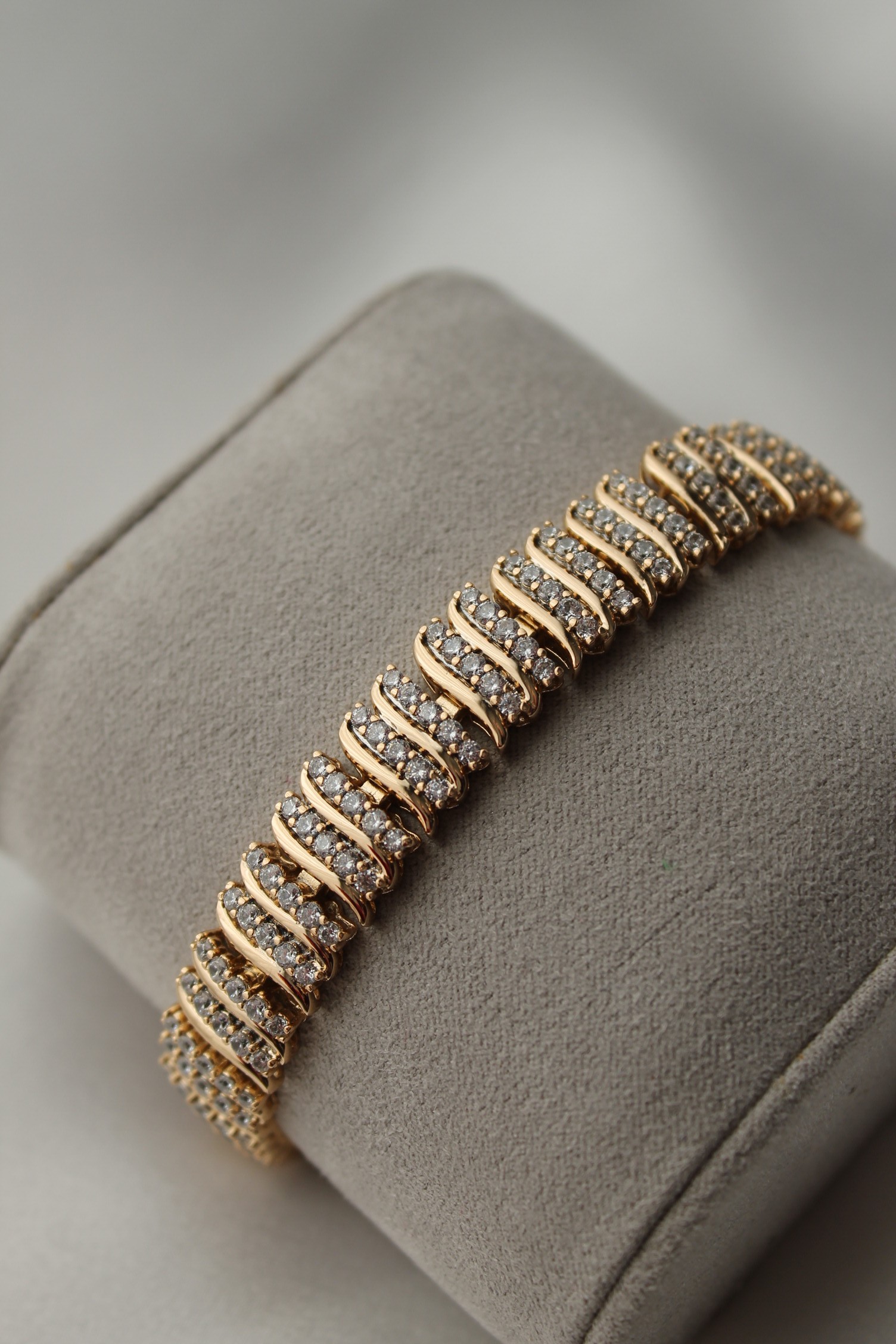 VIP Çelik Rose Gold Zirkon Taşlı Bileklik