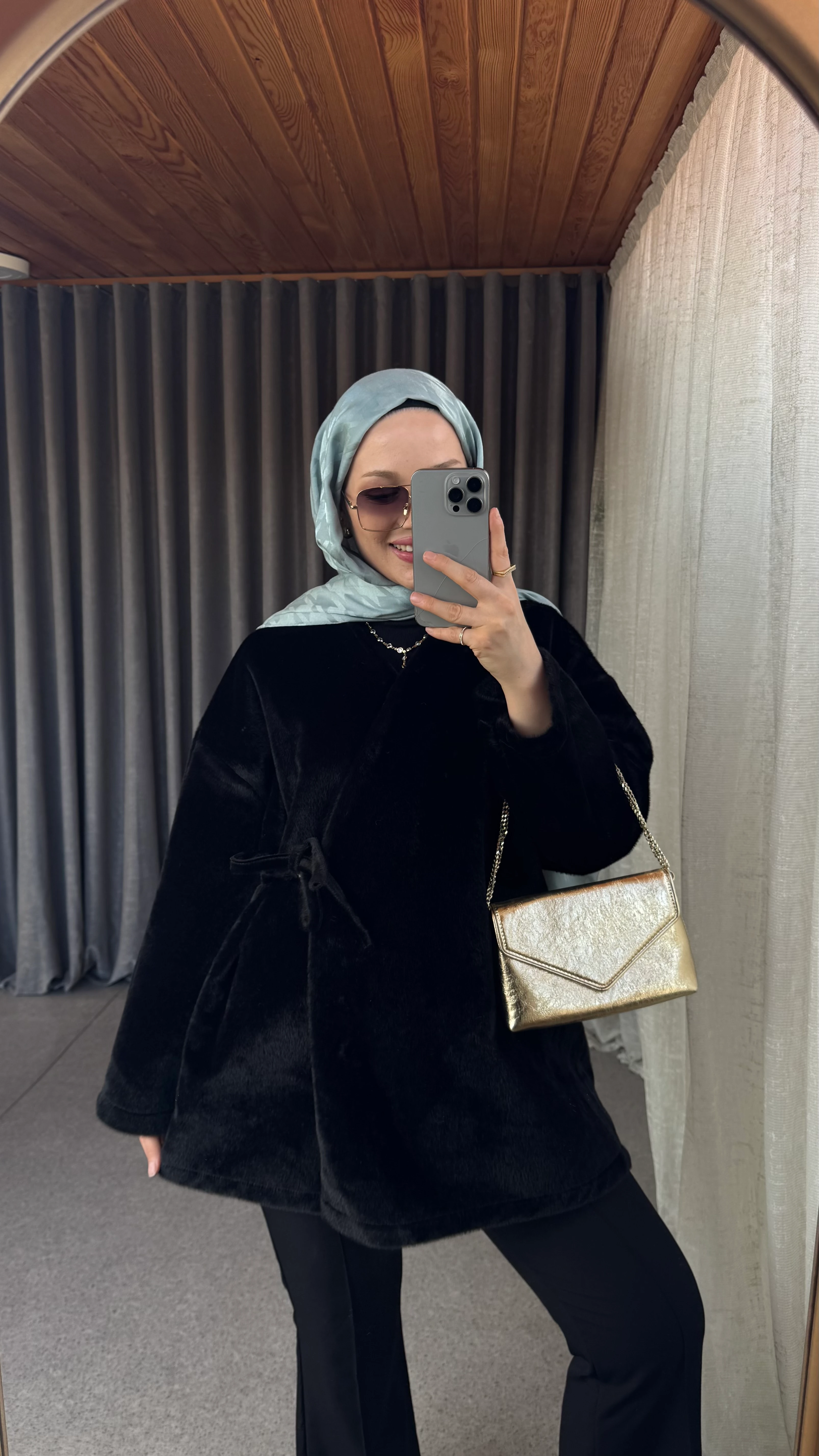 Tay Tüyü Bağlamalı Ceket - Siyah