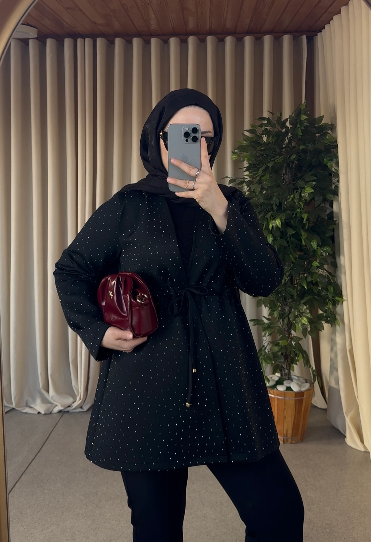 Scuba Taşlı Kap - Siyah