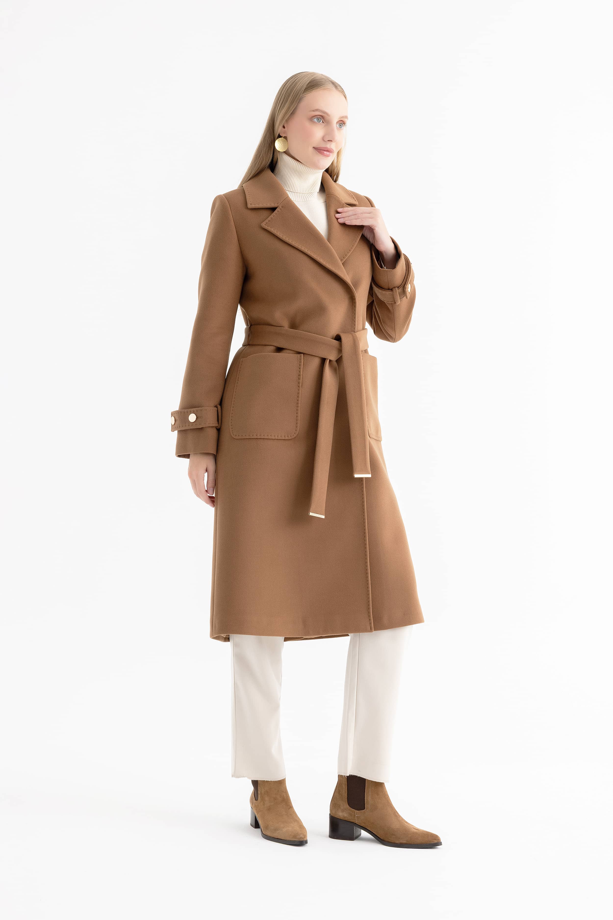 Women’s Long Coat with Patch Pockets and Cuffed Sleeves 4161