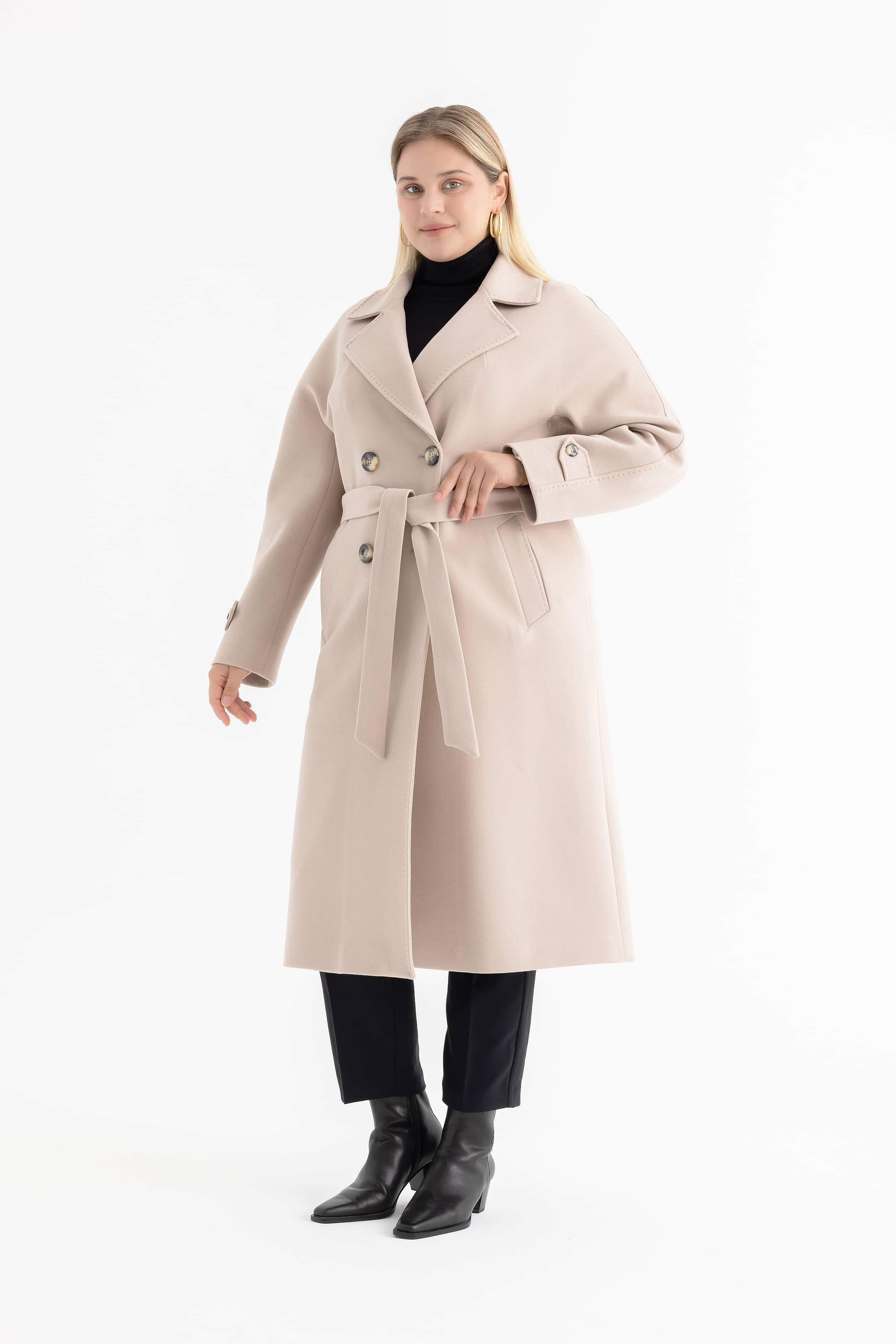 Reglan Kol Punto Dikiş Detaylı Yarım Patlı Uzun Kadın Kaban 4597