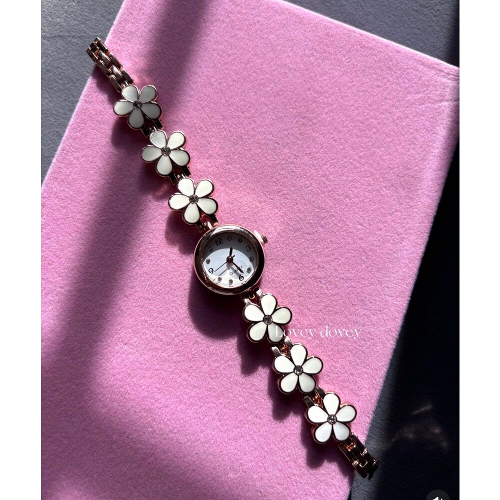 Papatya daisy saat