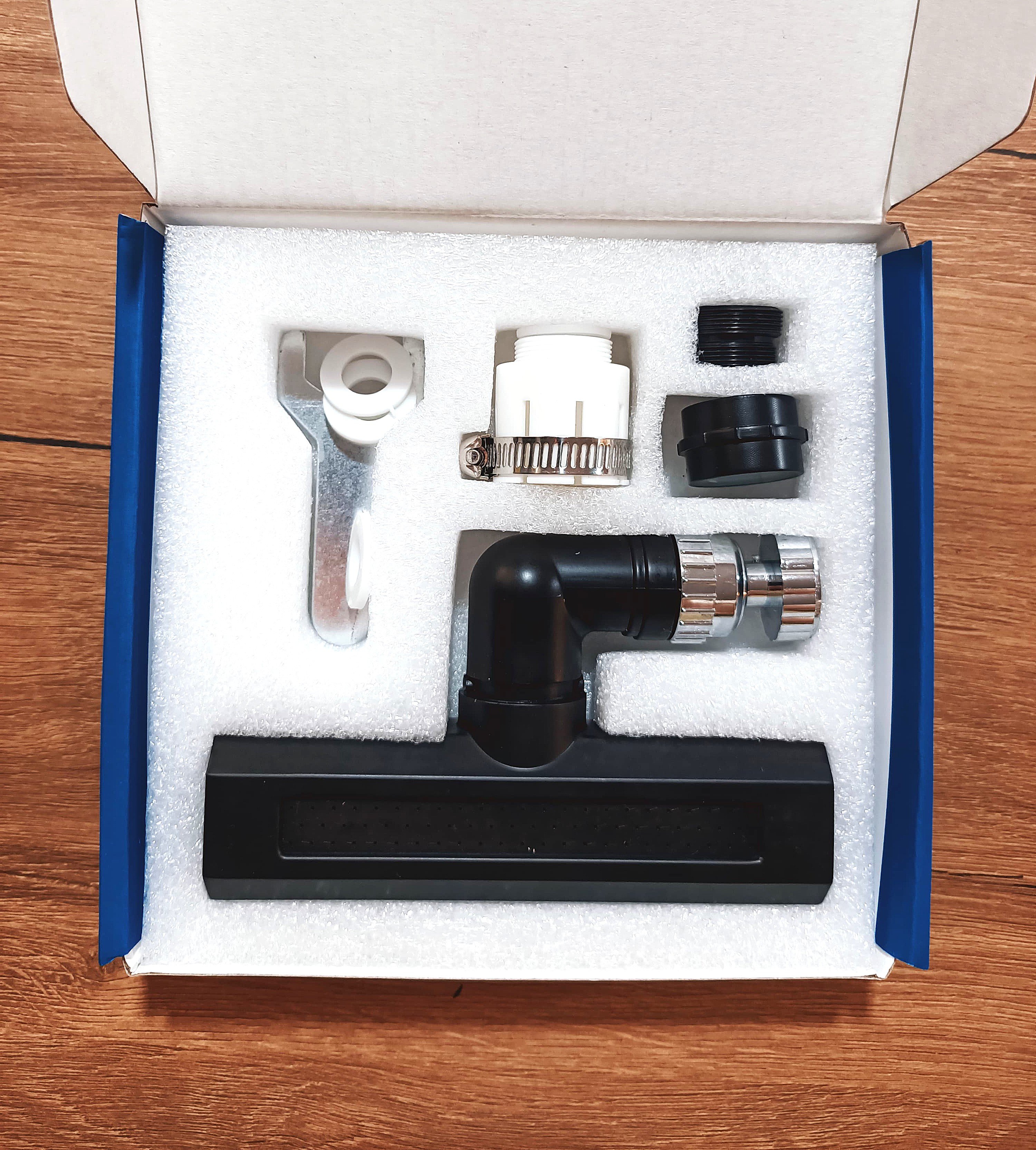 Multifunctional Universal Shower / Çok Fonksiyonlu Evrensel Duş / 2 Farklı Renk Seçenekleriyle