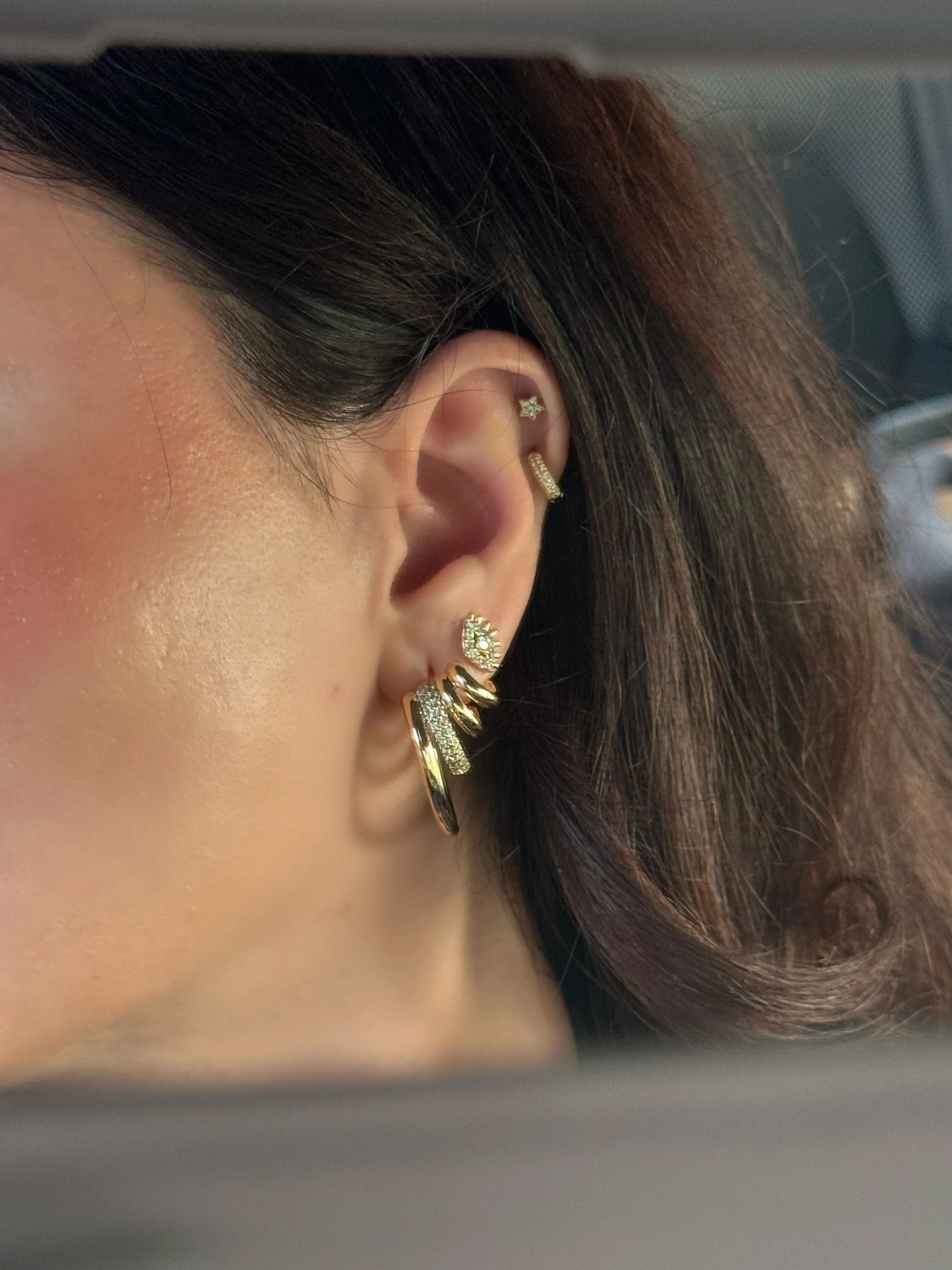 Çoklu Görünümlü 3’lü Maxi Gold Küpe