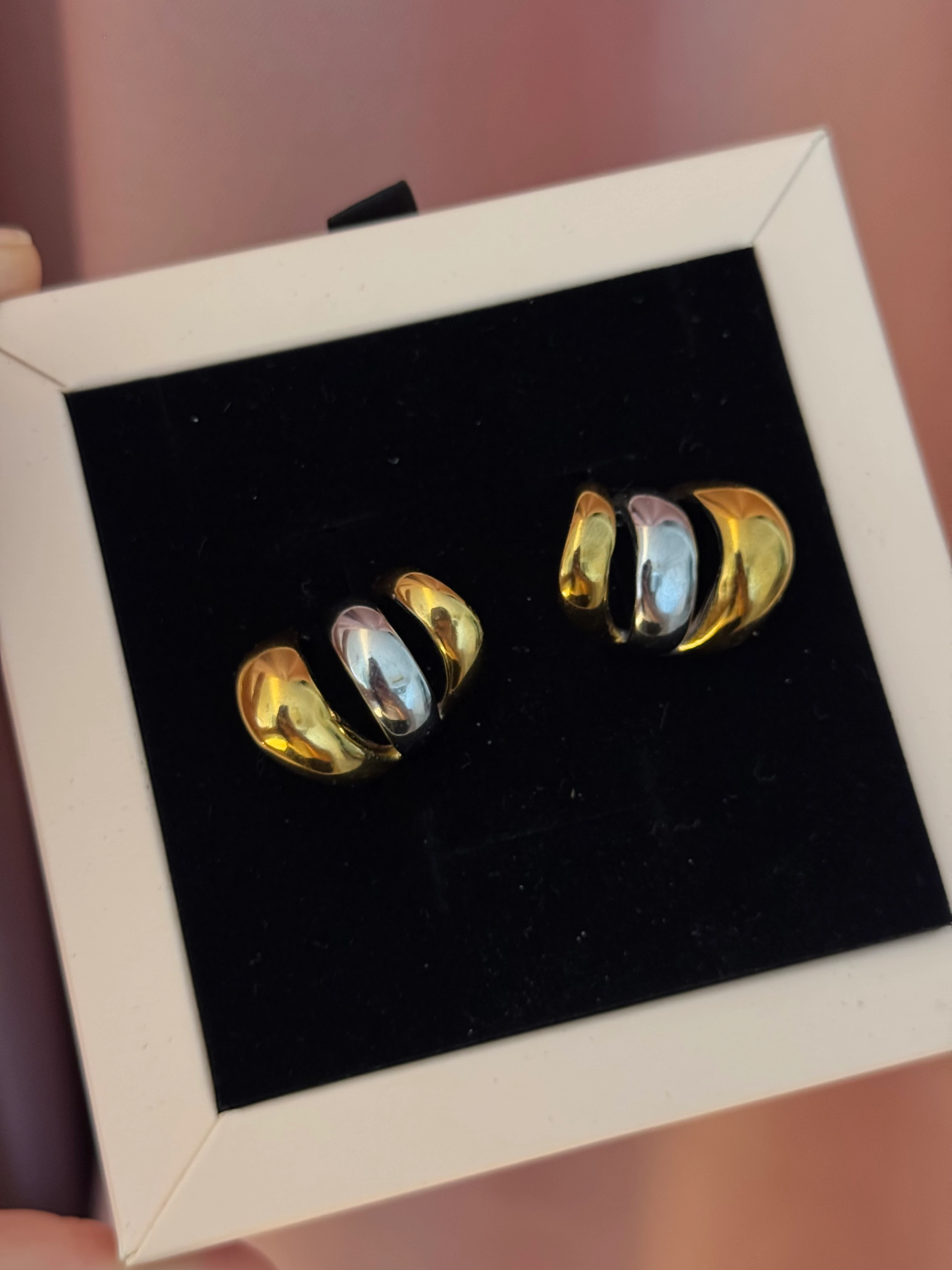 Gümüş Gold Bombe Küpe – 3’lü Görünüm