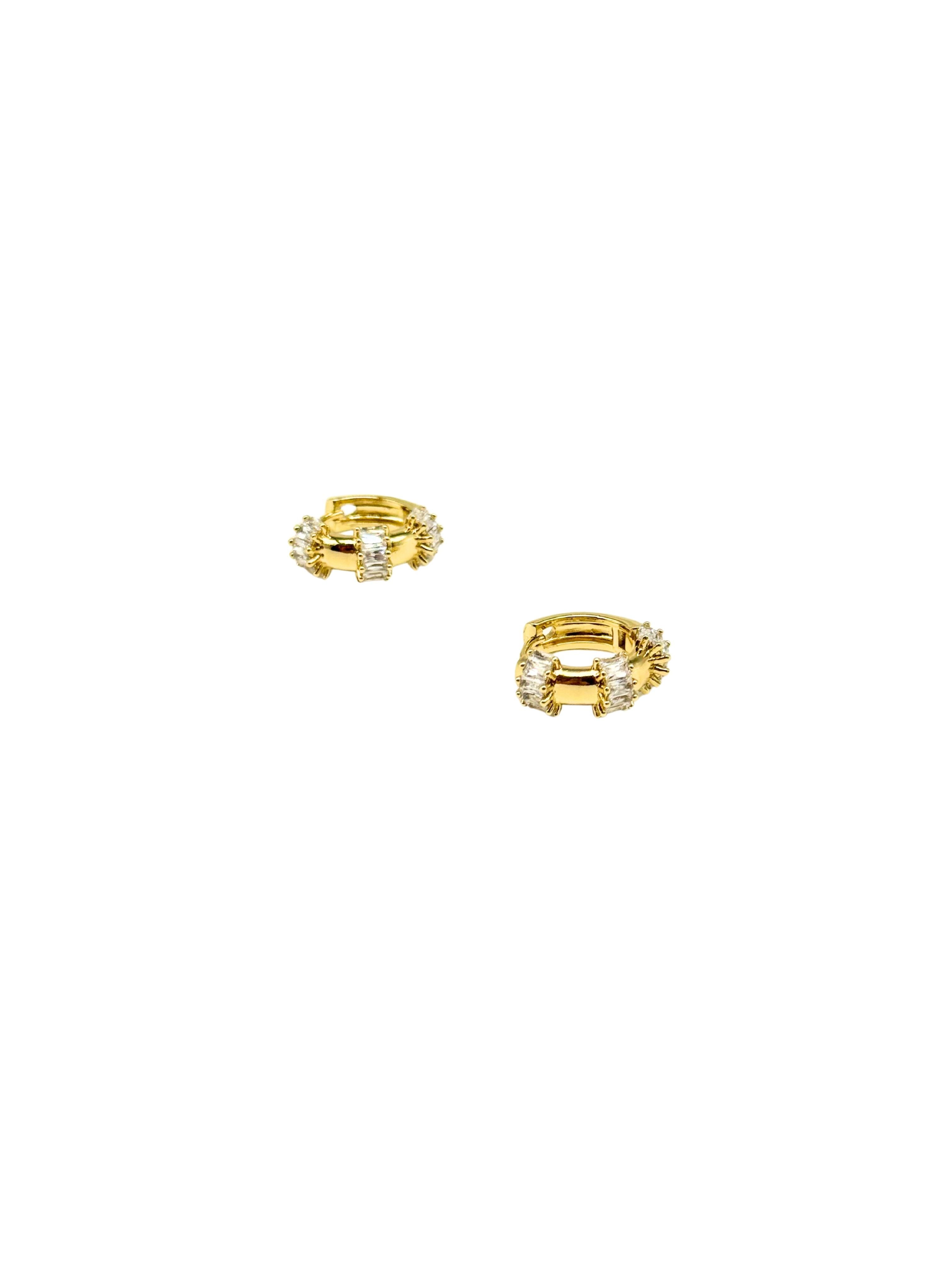 Gold Orta Boy Taşlı Çelik Halka Küpe 