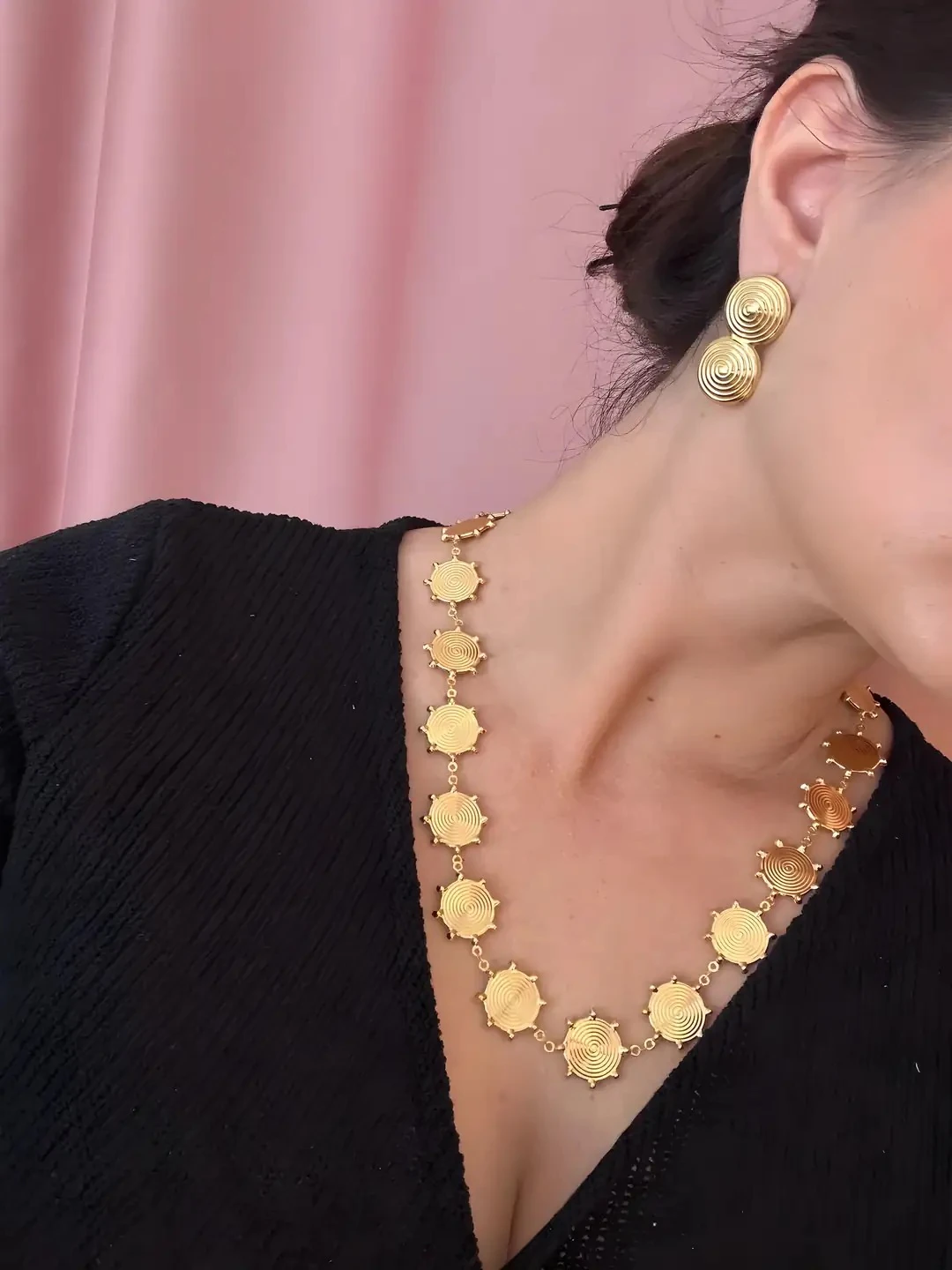 Double Spiral 316L Çelik Küpe – Modern & Enerji Yüksek Tasarım