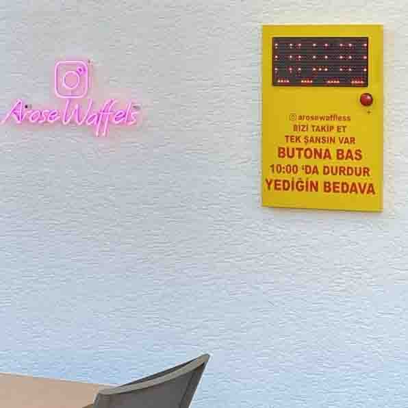 Bedava Yemek Acun Butonlu tabela