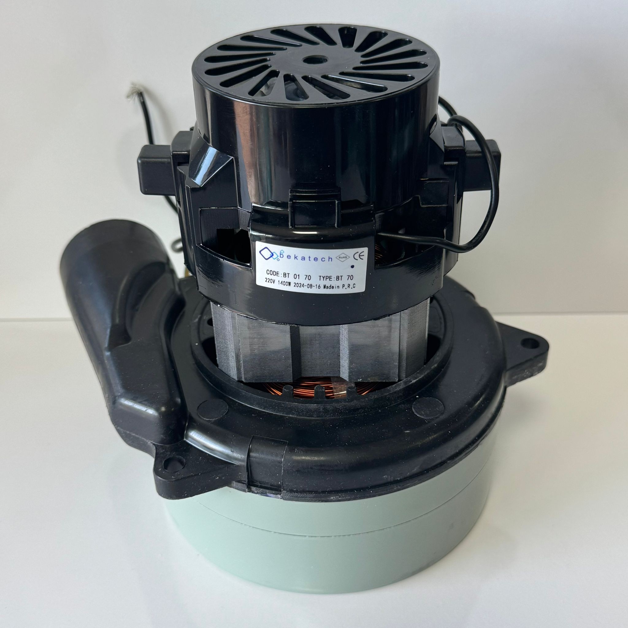 	BT0170		SÜPÜRGE MOTORU EGZOSTLU 220V 1300W BAKIR SARGILI