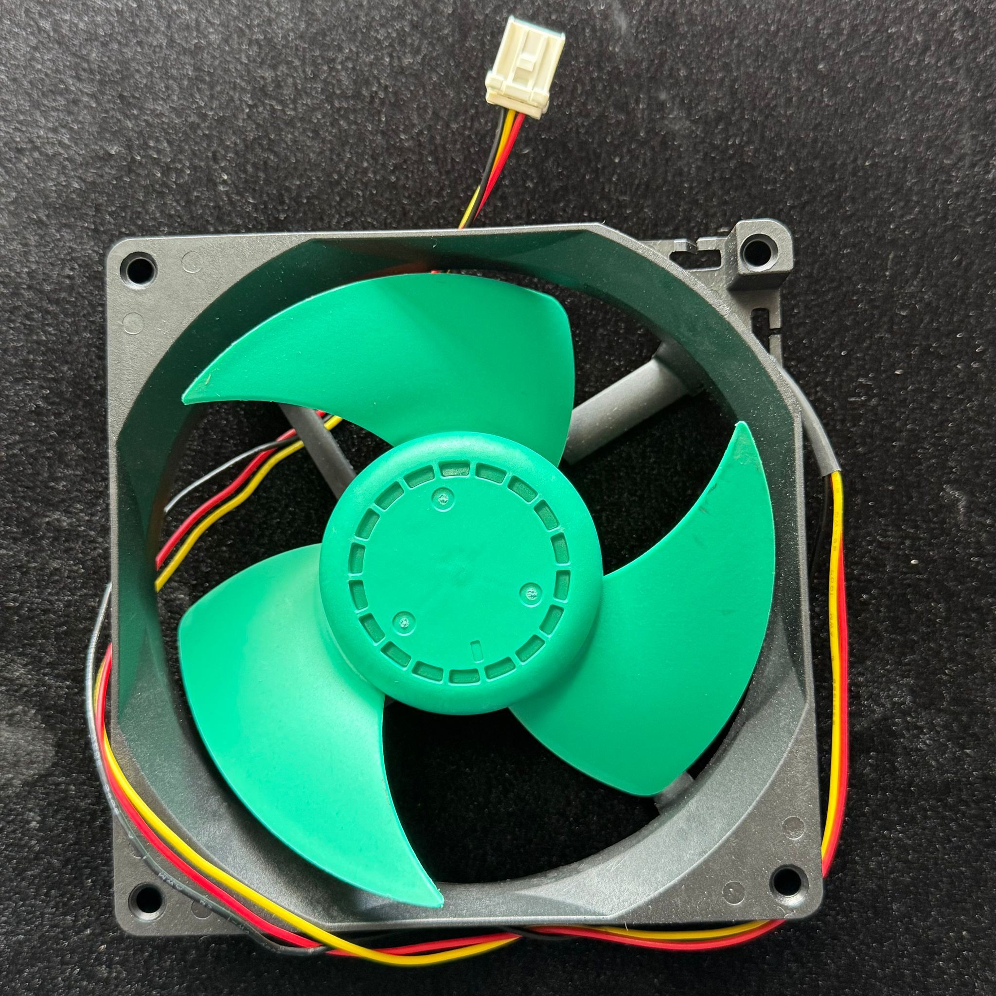 Ariston  buzdolabı fan motoru 4715JL-04W-S29 DC12v 23A 2080RPM