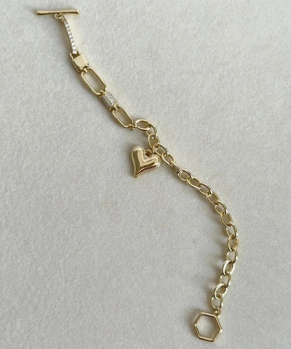 Kalp Charm'lı T-Bar Zincir Bileklik