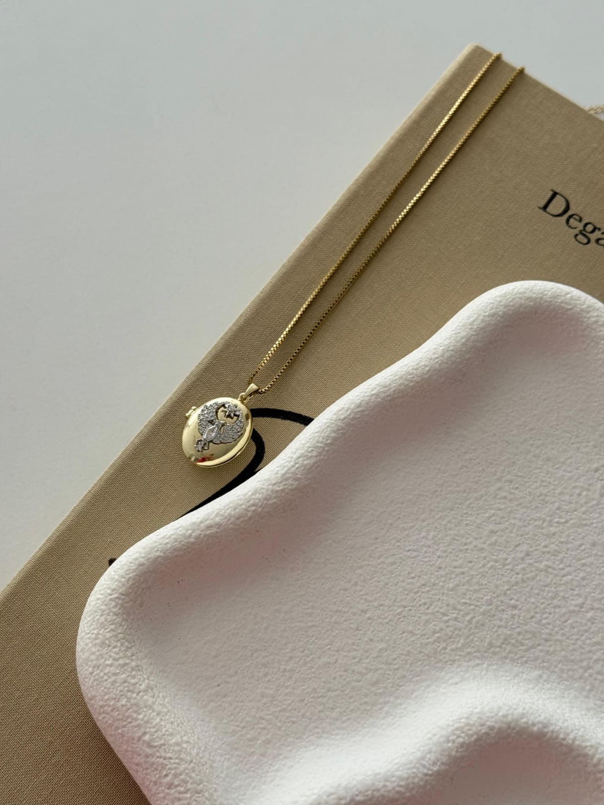 Anka Kuşu Detaylı Fotoğraf Kolyesi