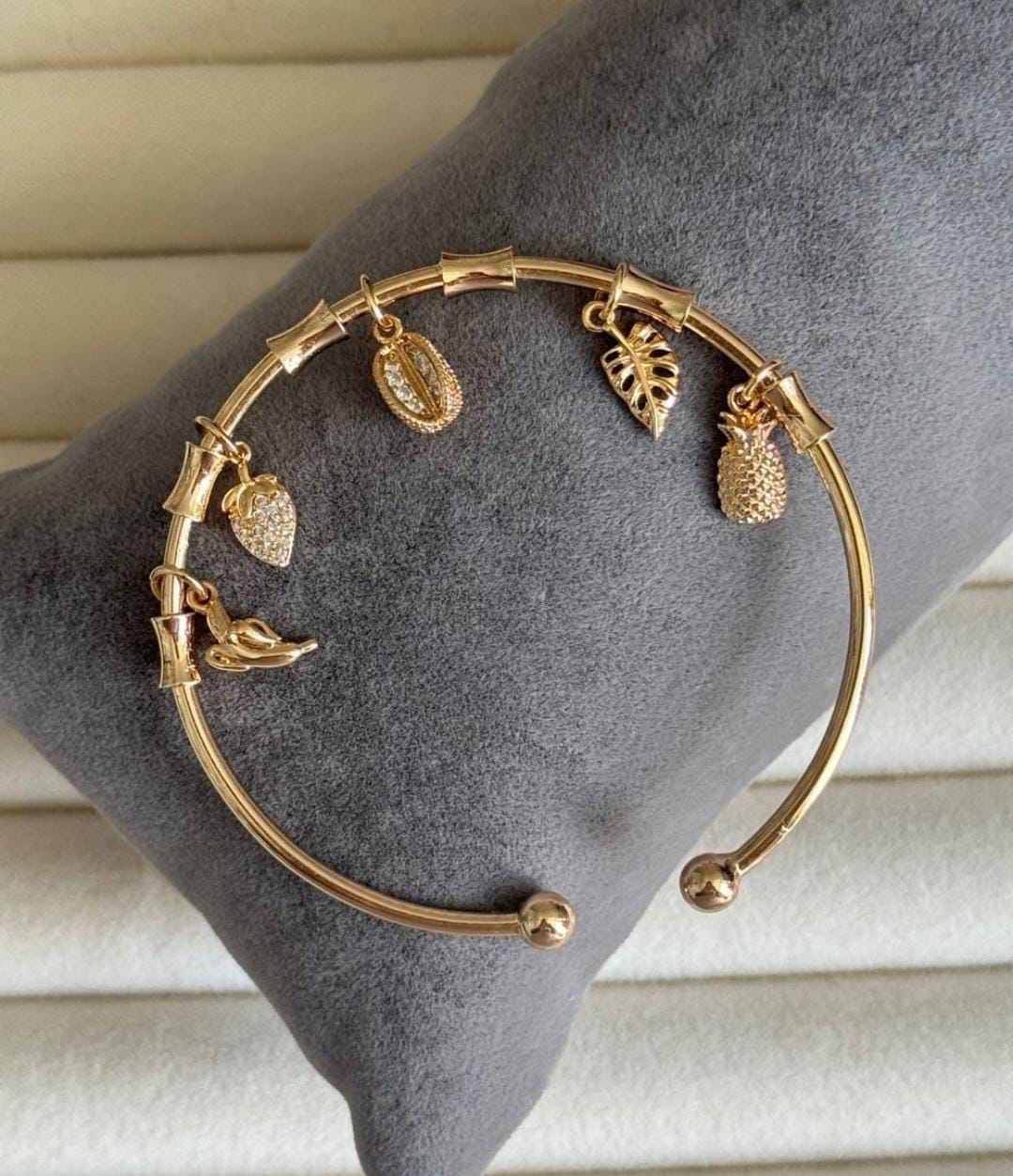 Tropik Işıltı Kelepçe Bilezik