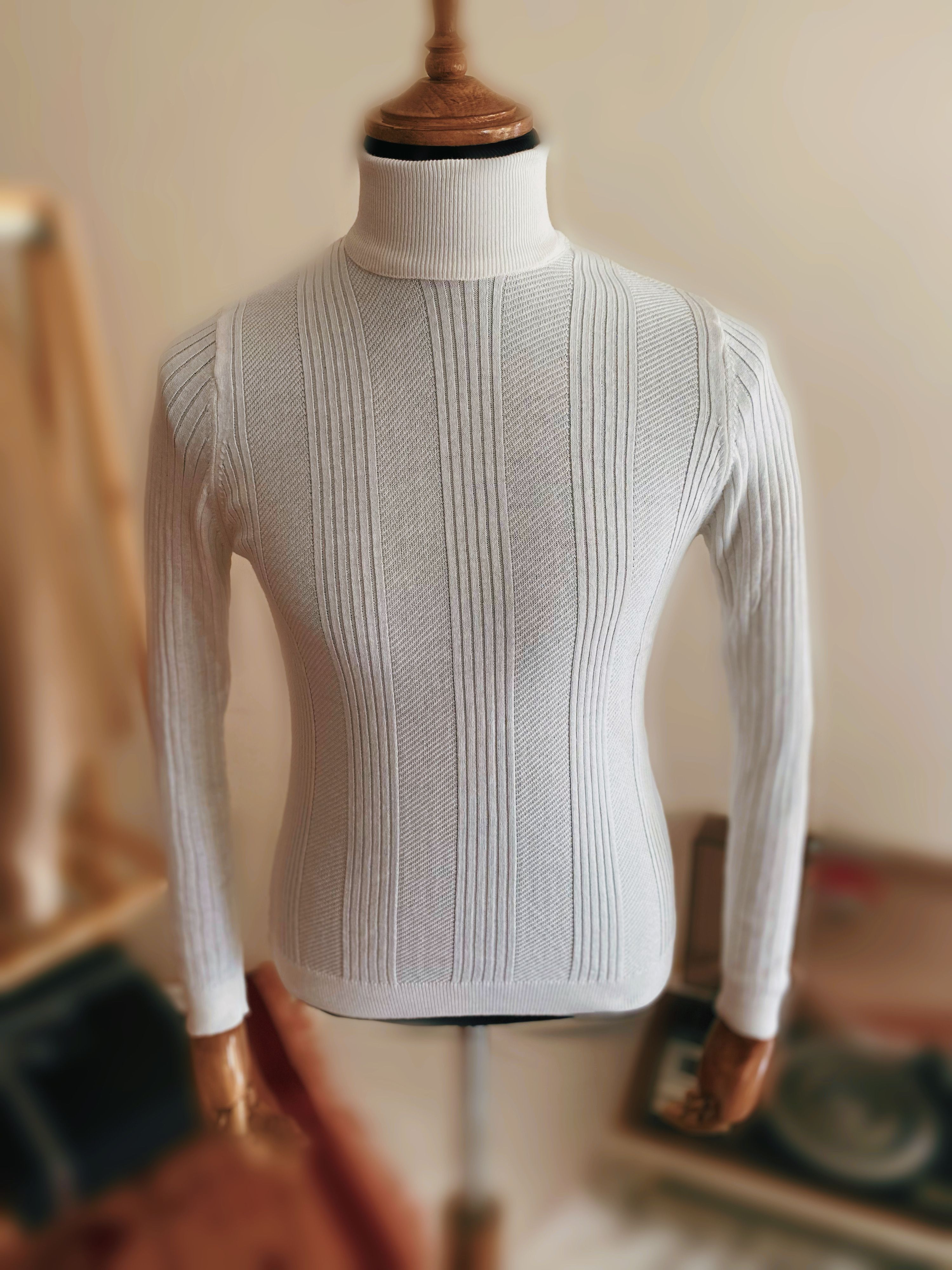 Italian Style Turtleneck Knitwear White