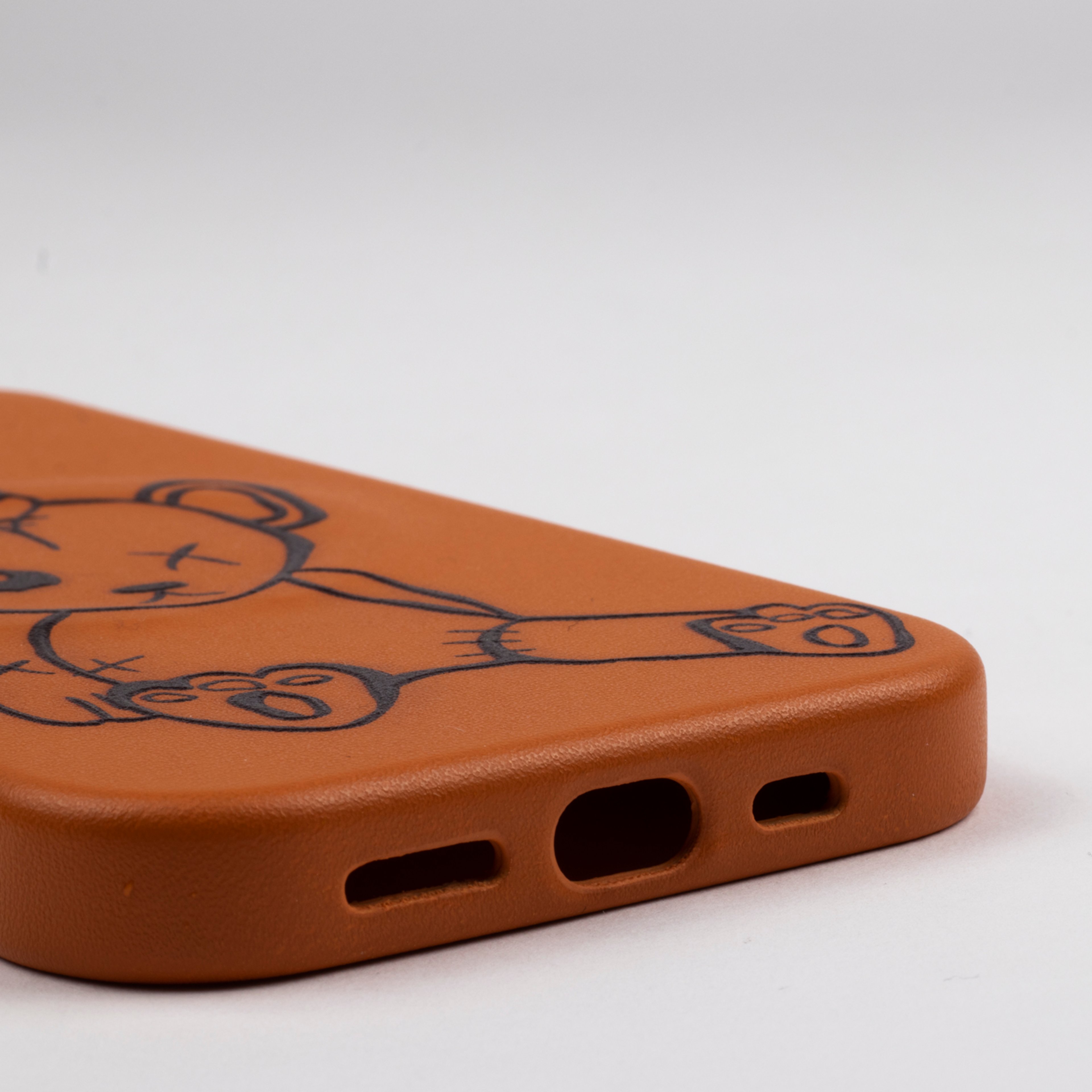 Baby Bear - iPhone Leather Case with MagSafe