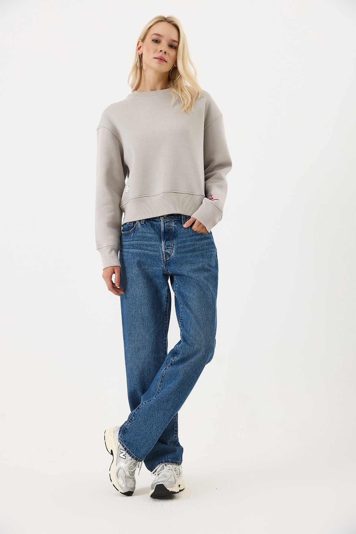 Cherrylicious Relax Fit Sweatshirt | VAYU