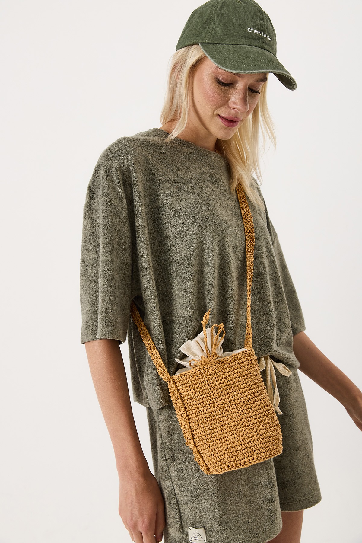 VAYU Natural Threads Bucket Çanta – Kağıt İplikten Astar Cepli Omuz & Çapraz Askılı - Naturel Bej