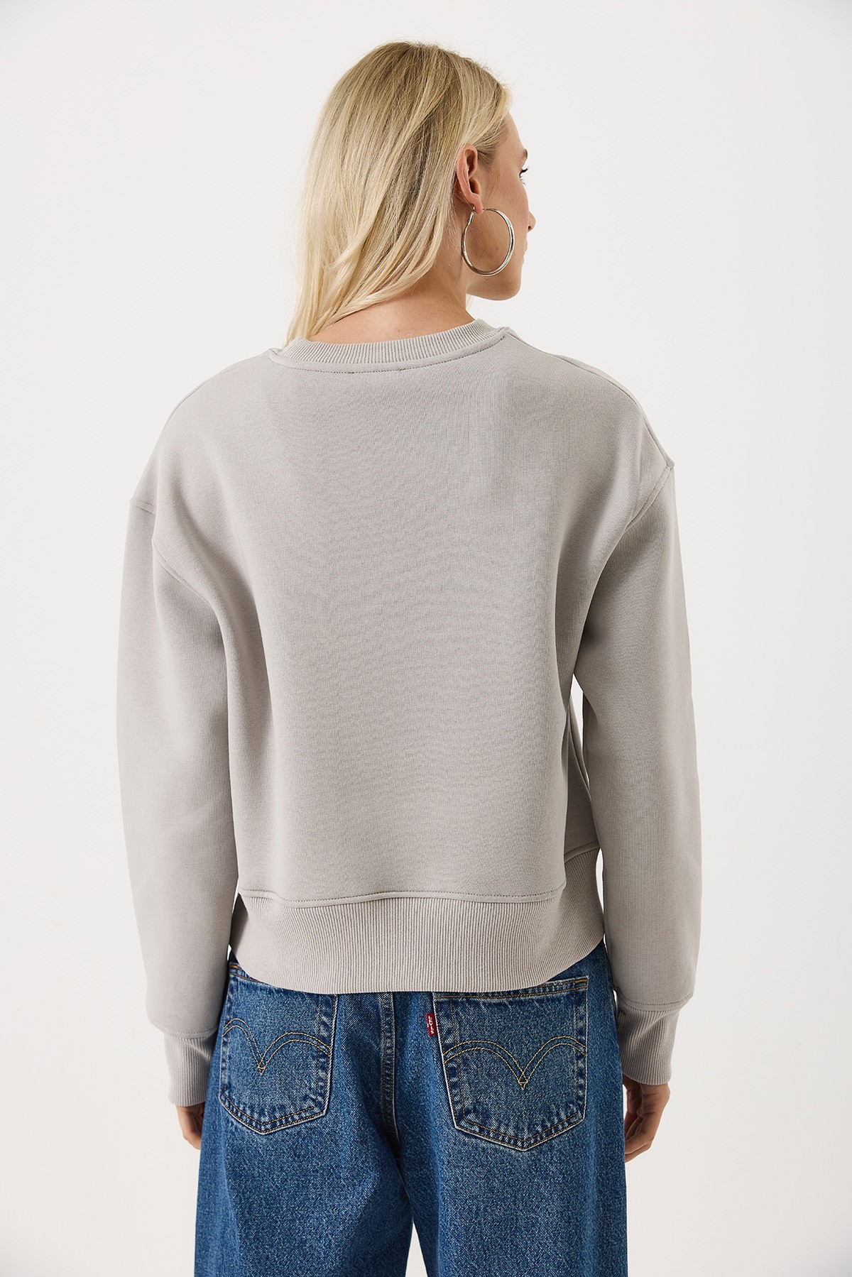 Cherrylicious Relax Fit Sweatshirt | VAYU