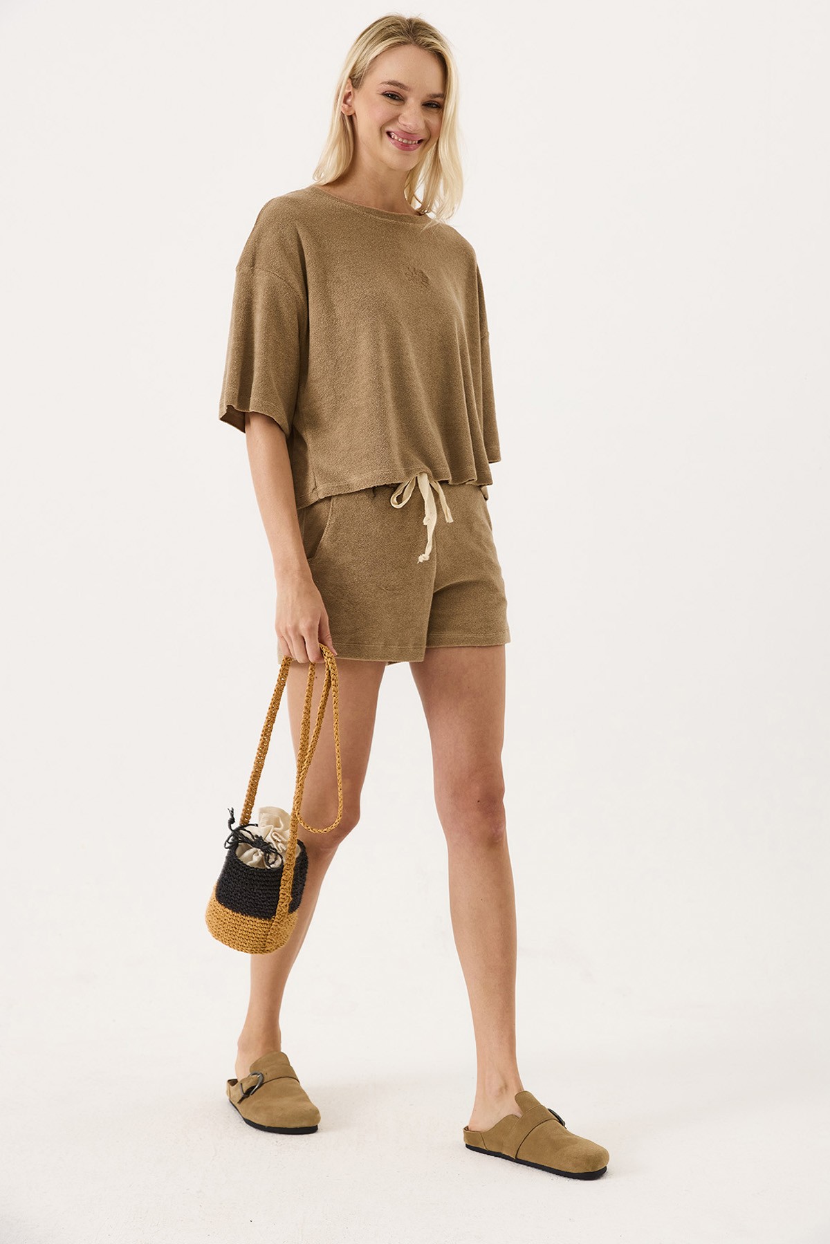 VAYU Natural Threads Bucket Çanta – Kağıt İplikten Astar Cepli Omuz & Çapraz Askılı