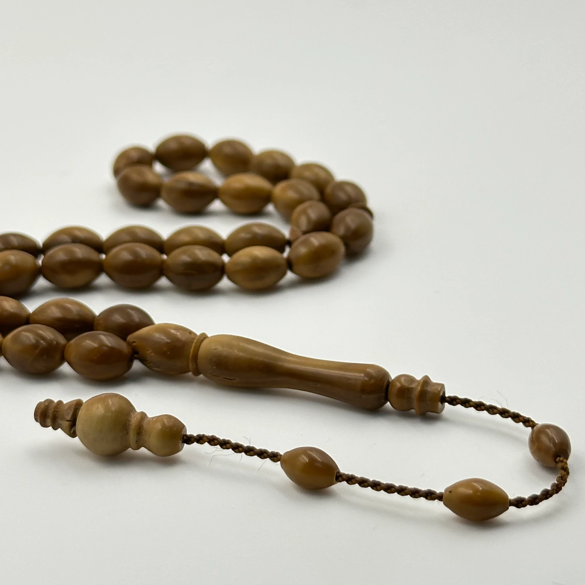 Usta İçilikli Özel Çalışma Beyzi Kesim Kuka Ağacı Tespih