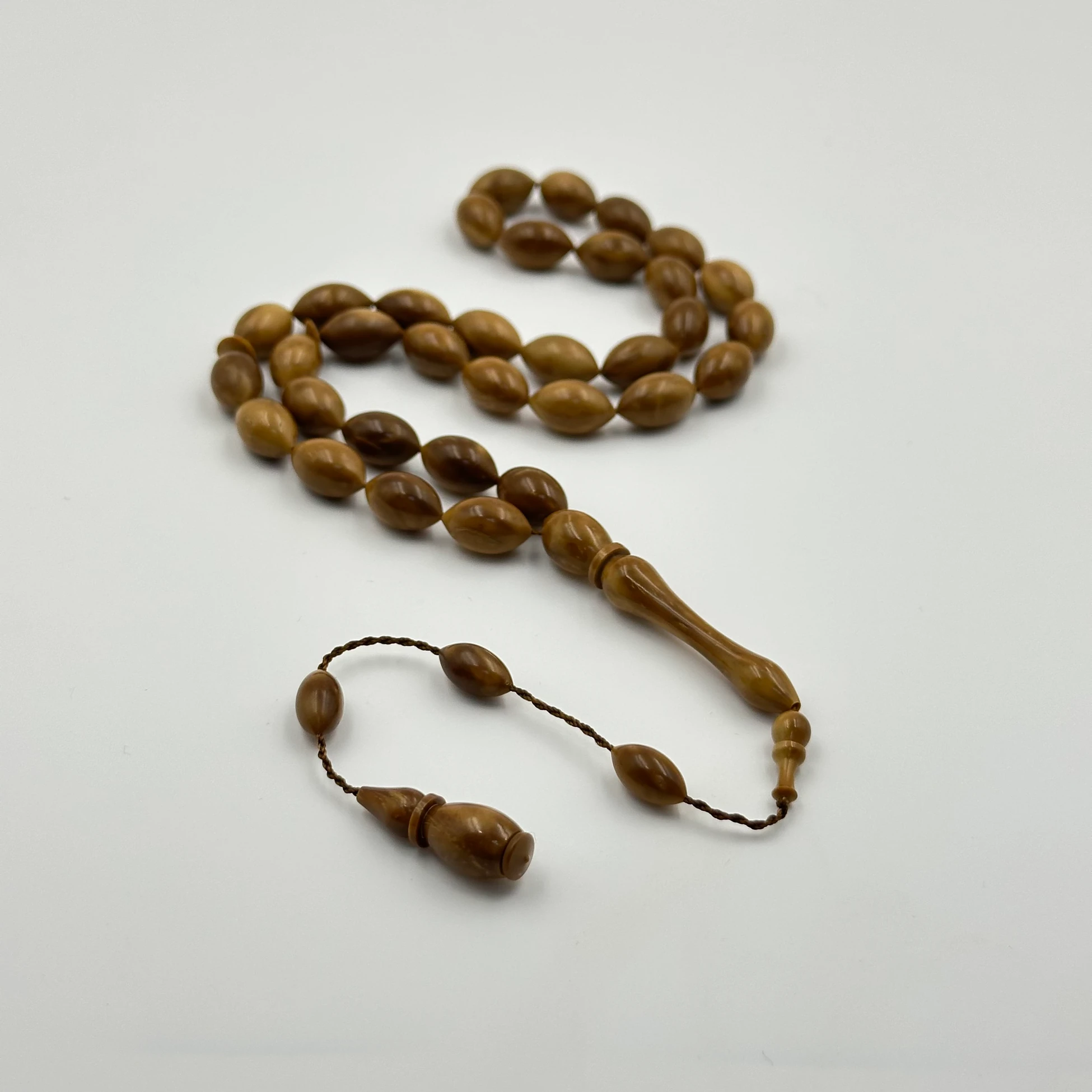 Usta İşçilikli Beyzi Kesim Doğal Dokulu Kuka Ağacı Tespih