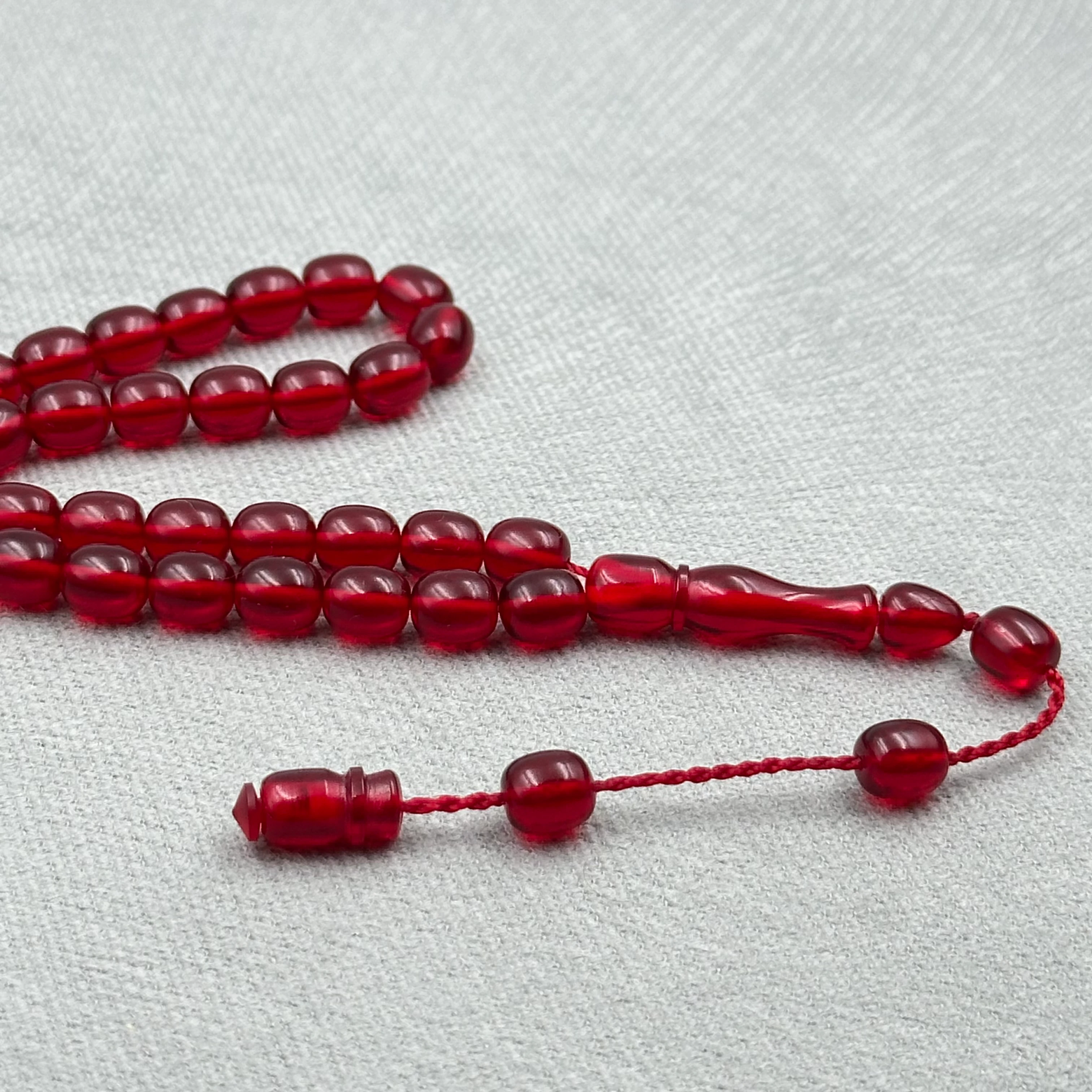 Şükrü Baba Usta İşi Şeffaf Vişne Kırmızısı Bilek Boy Katalin Tespih