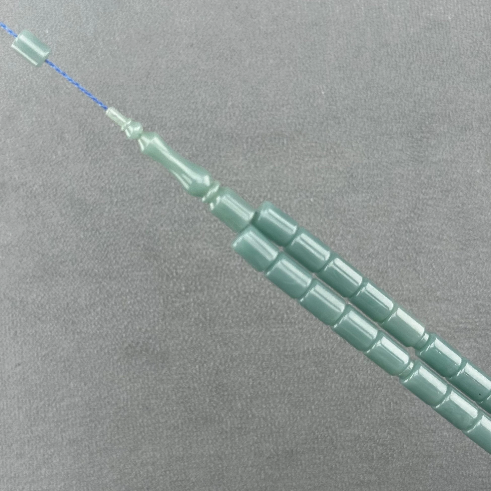 Usta İmzalı Buz Mavisi Eski Obje Katalin Tespih