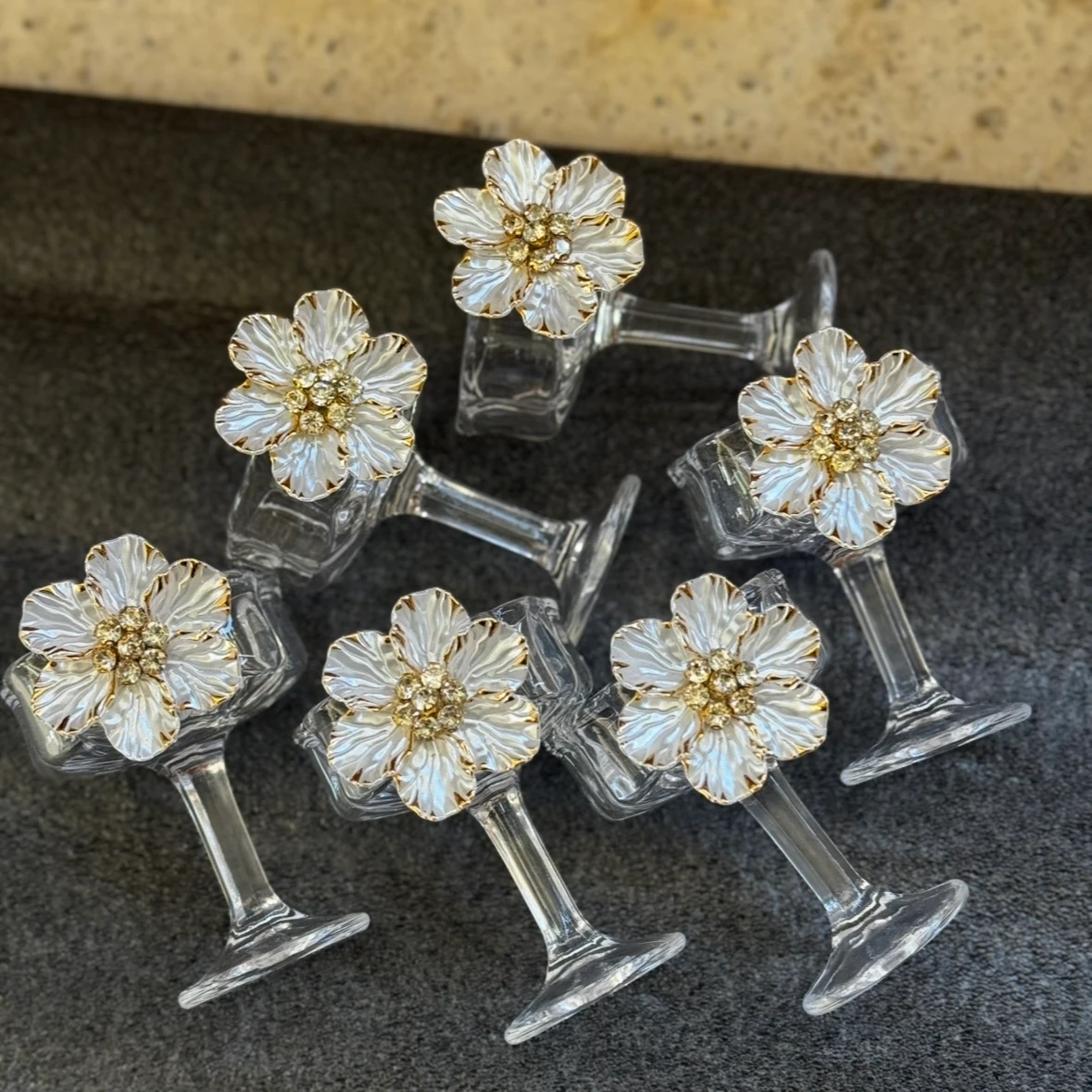 6'Lı Cam Ayaklı Lokumluk 