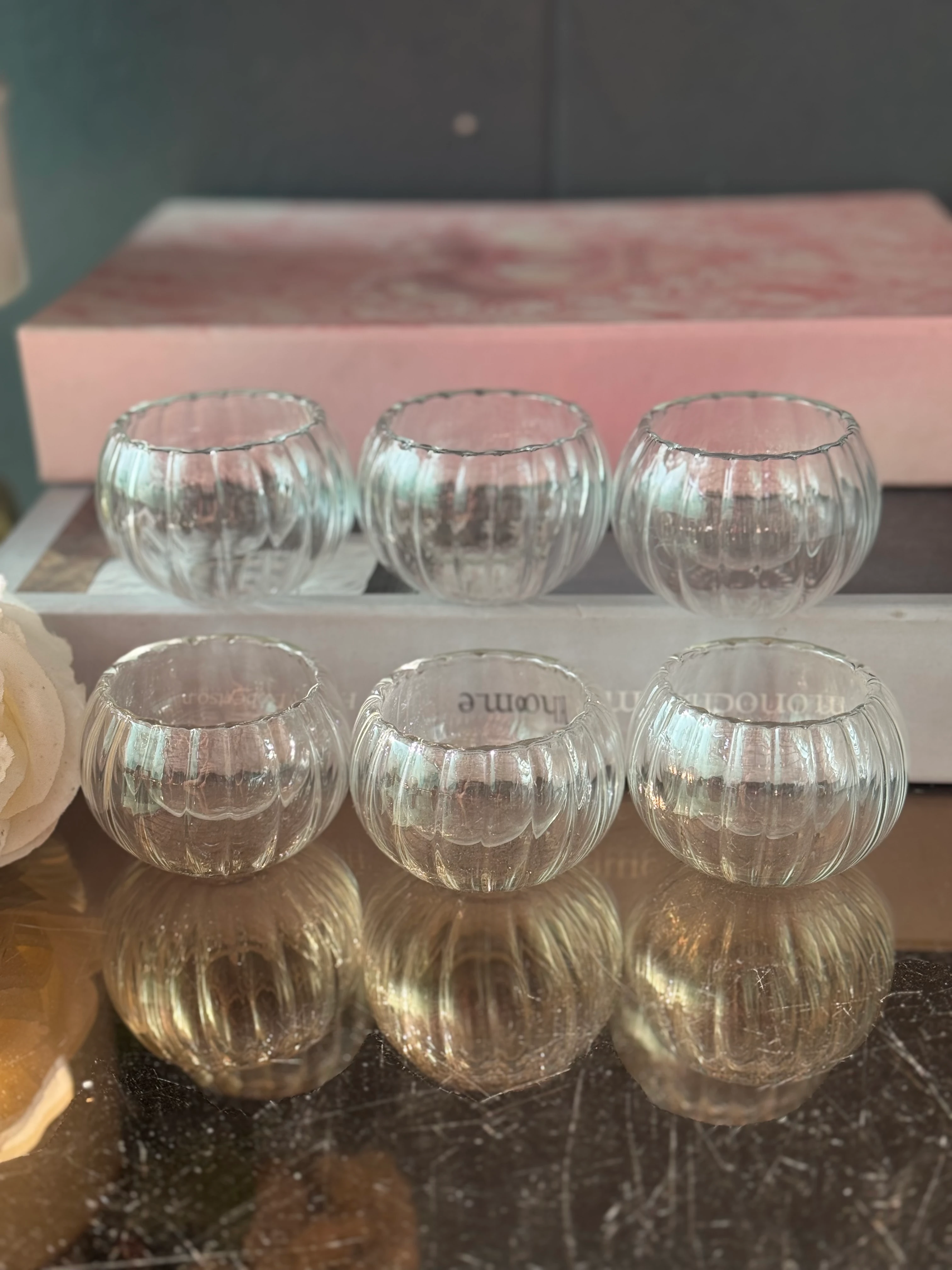 Çizgili Cam Sunumluk