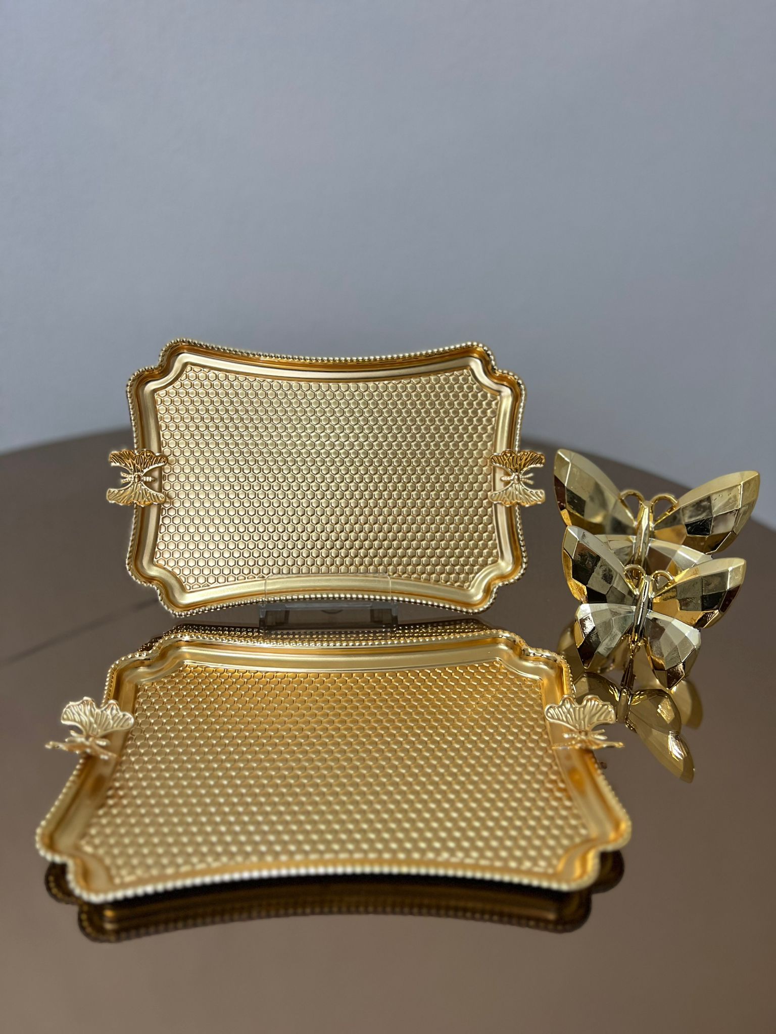 Metal Gold Kelebek Tepsi